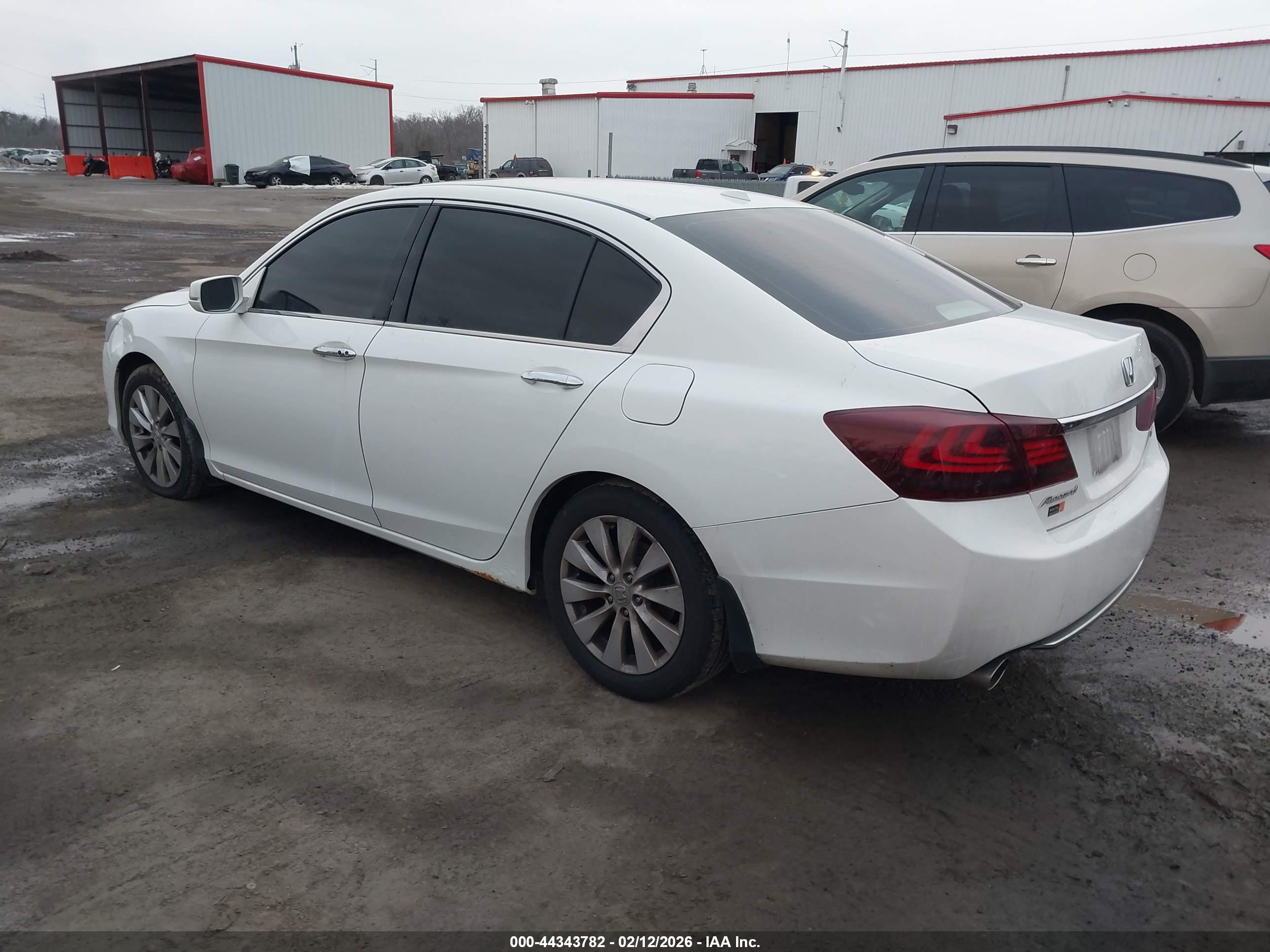 HONDA ACCORD image 3