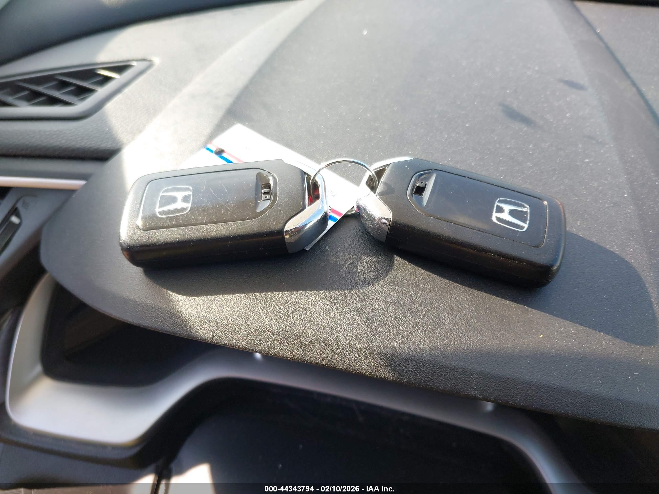 HONDA CIVIC image 11