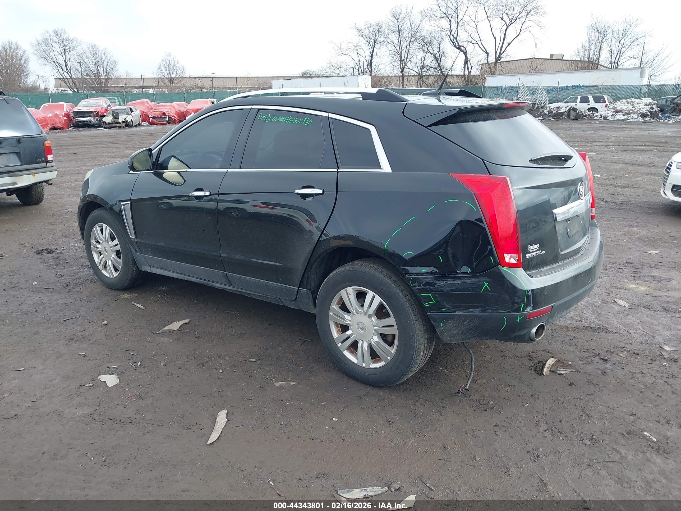 CADILLAC SRX image 3