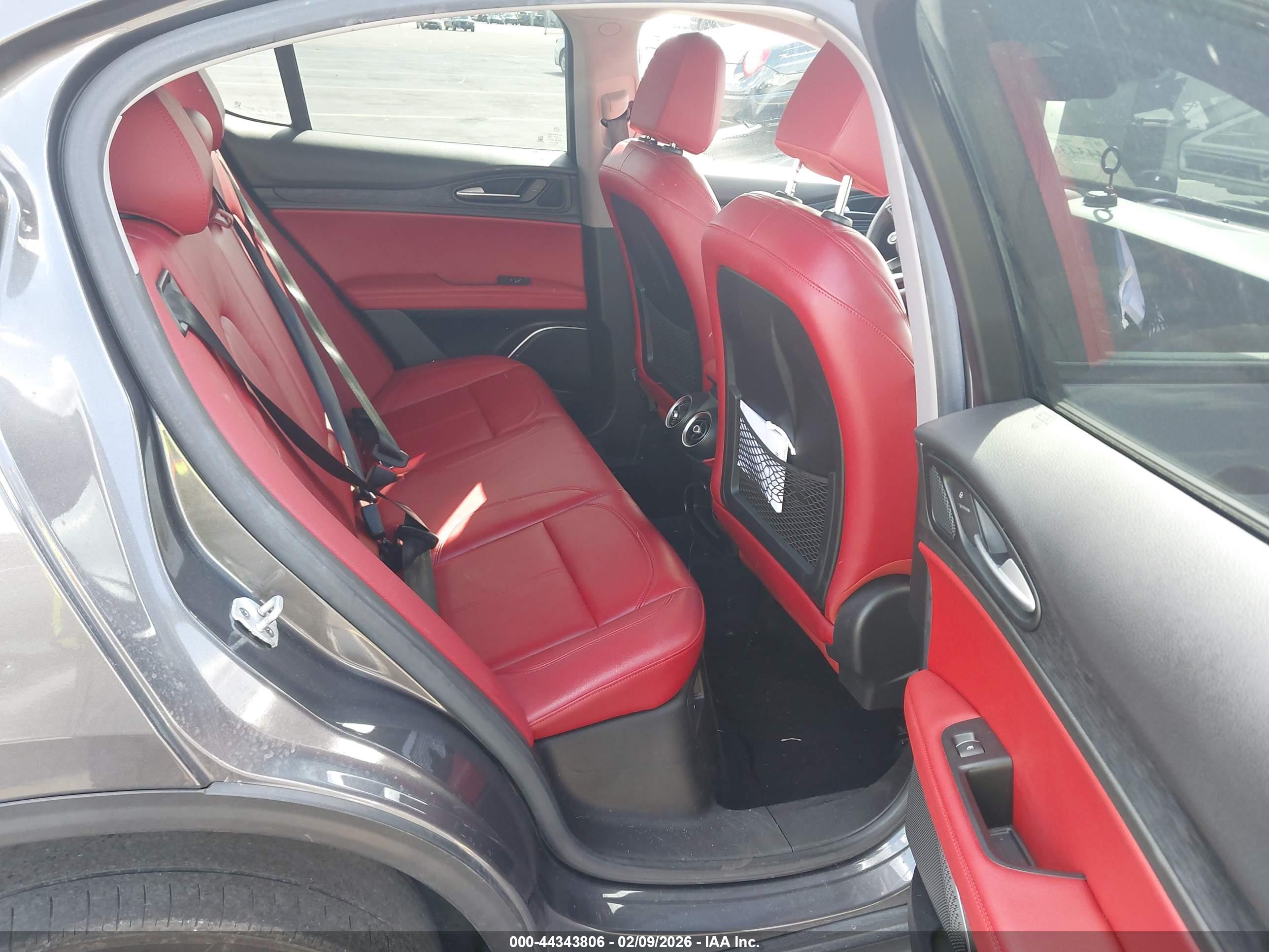 ALFA ROMEO image 8