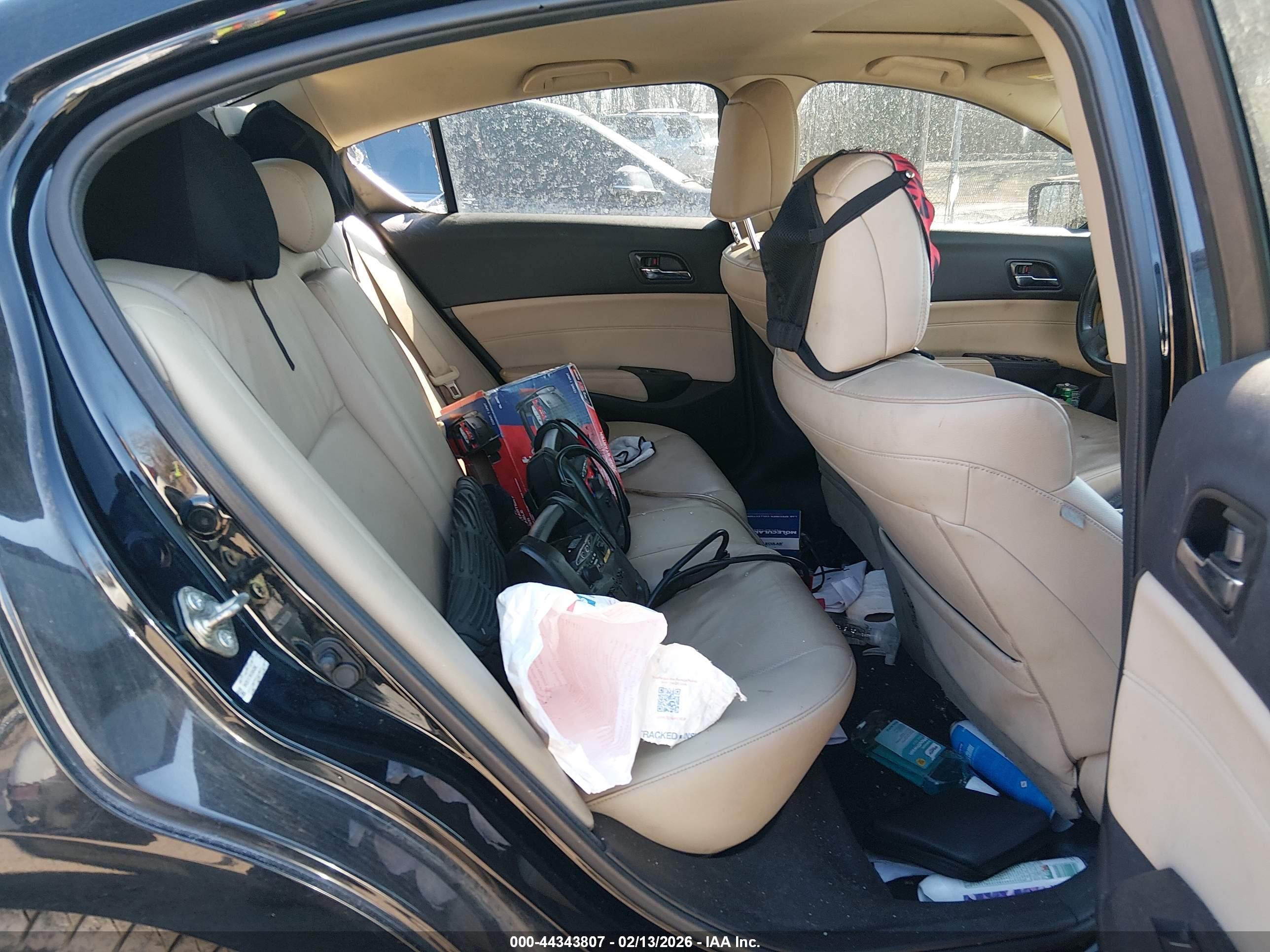 ACURA ILX image 8