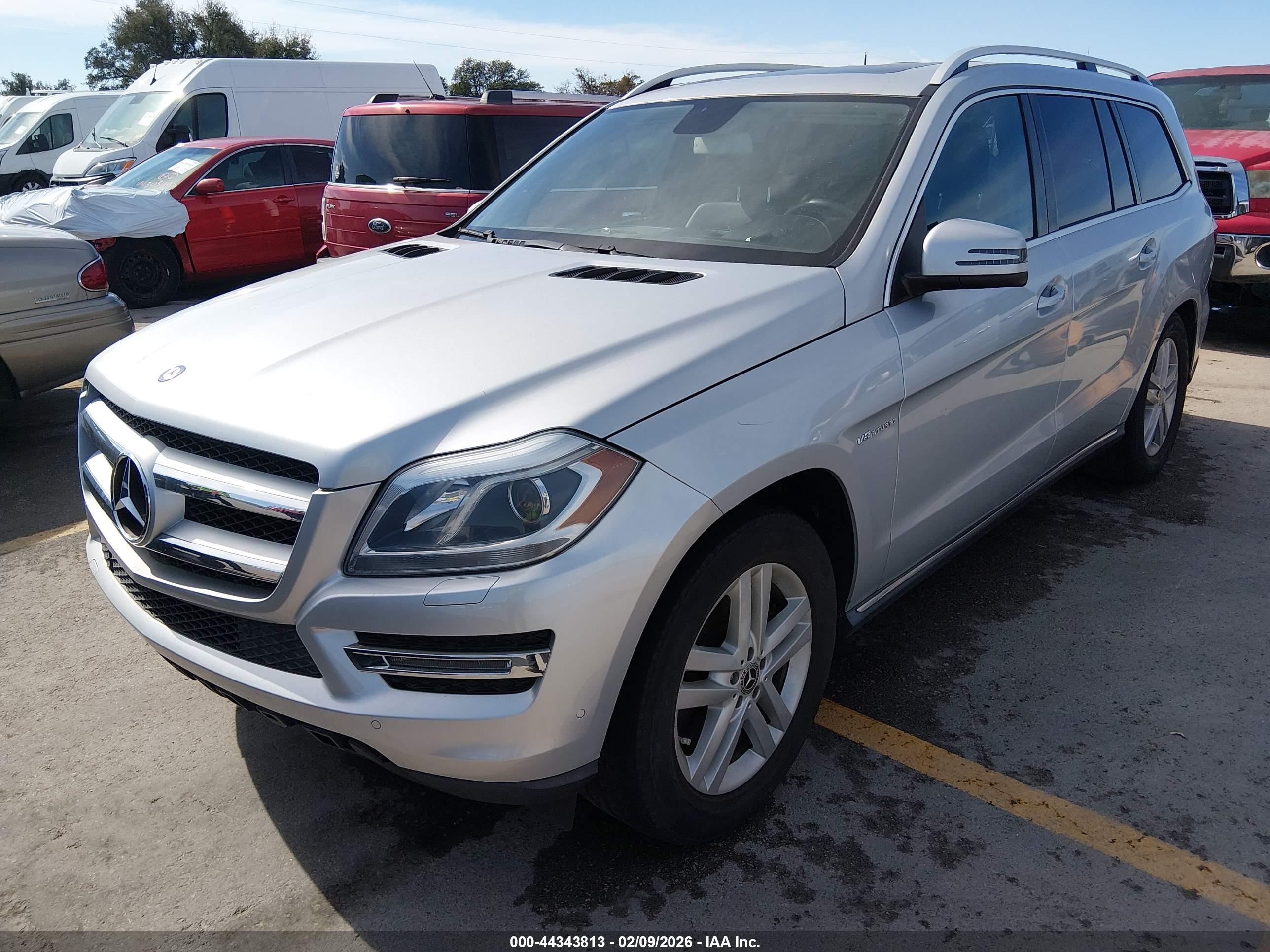 MERCEDES-BENZ GL-CLASS image 2
