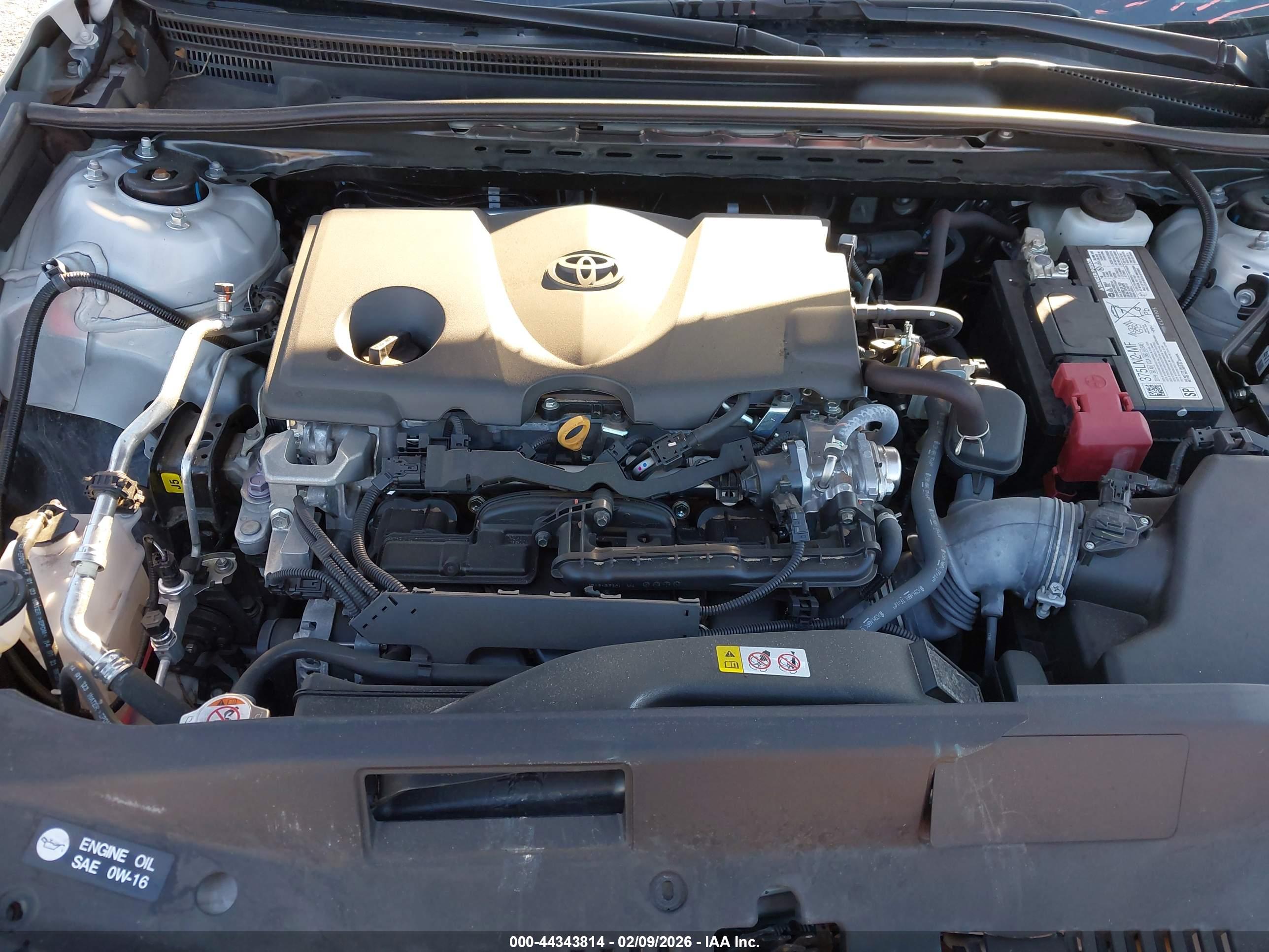 TOYOTA CAMRY image 10
