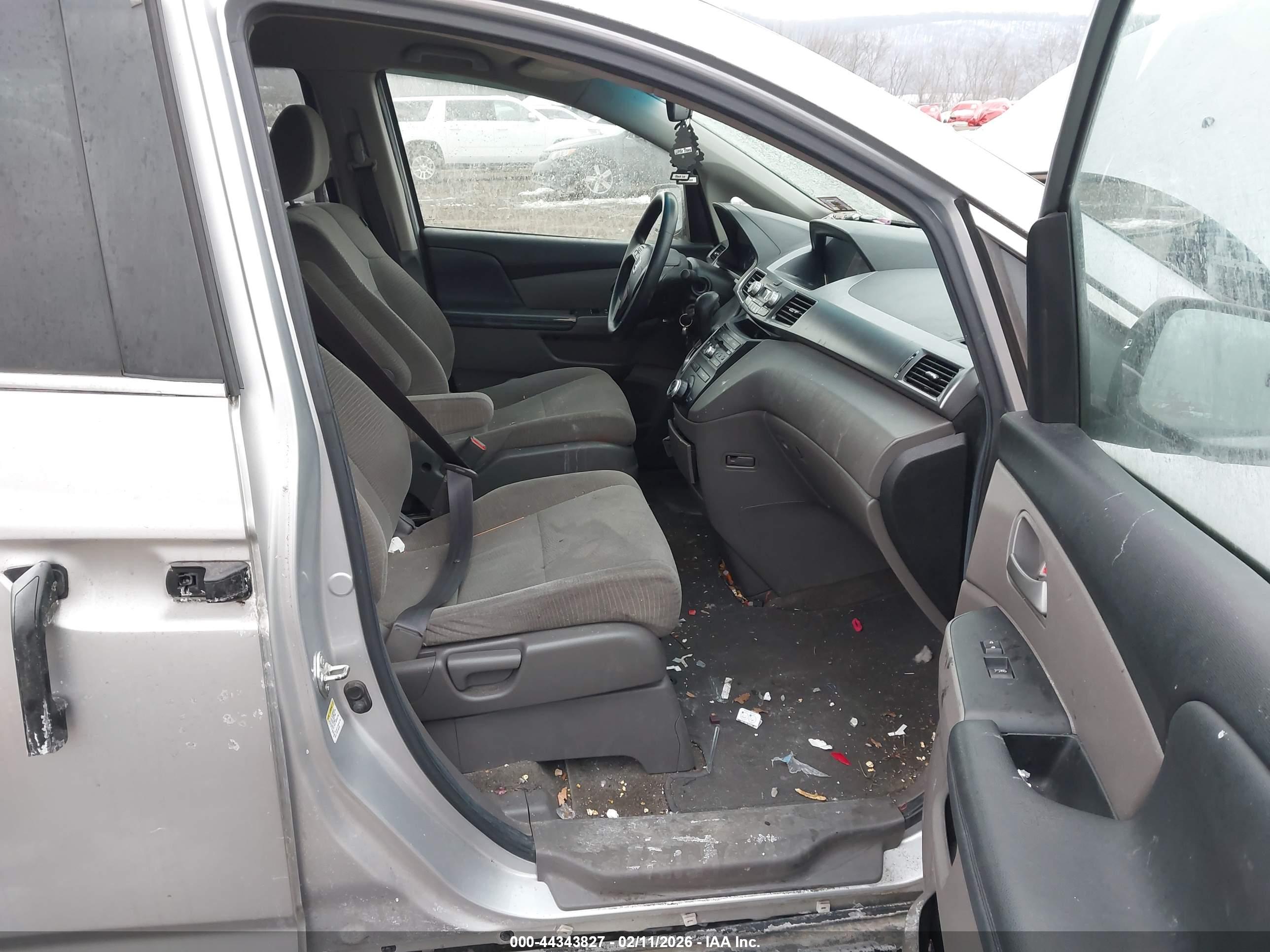HONDA ODYSSEY image 5