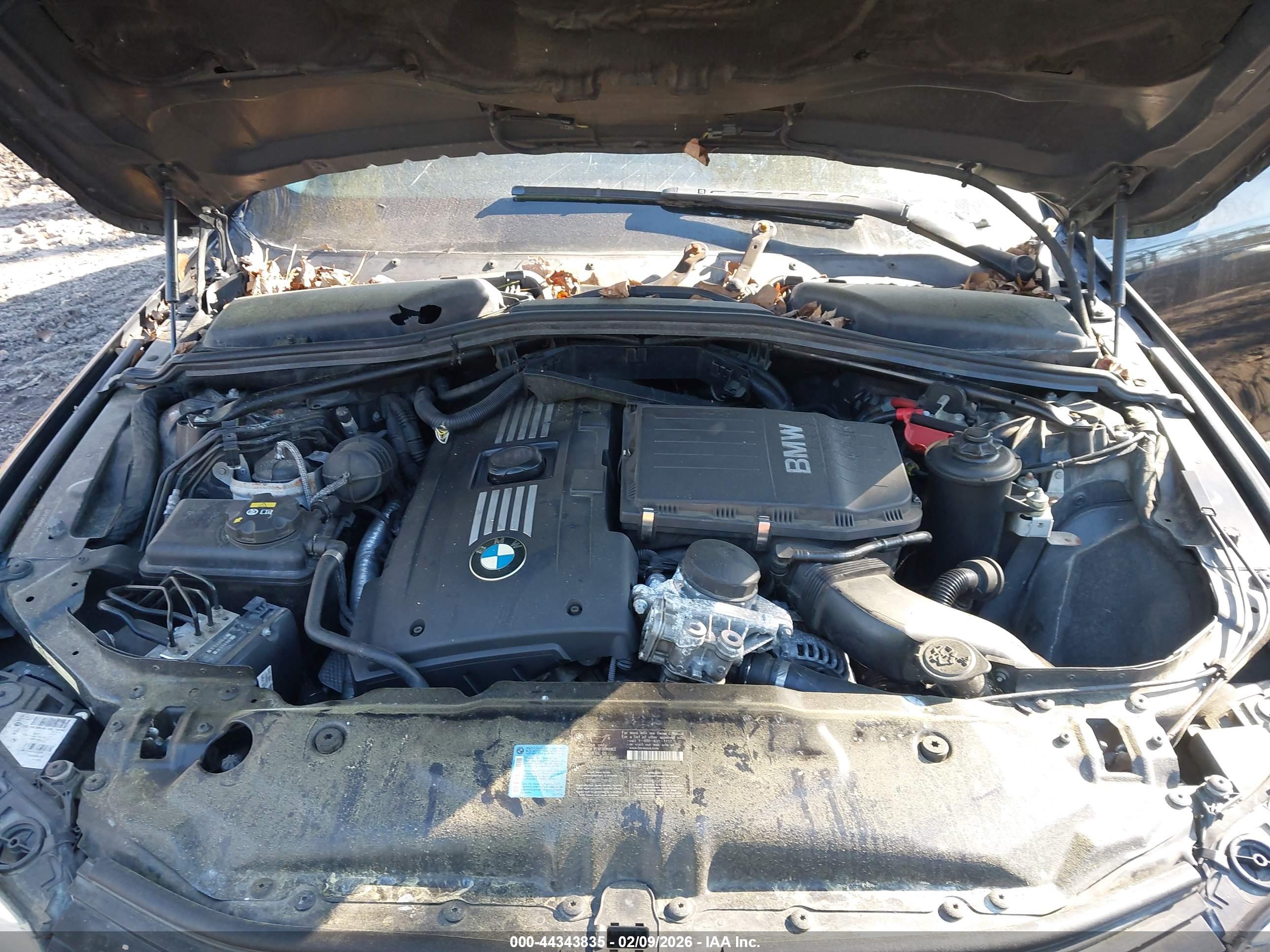 BMW 535XI image 10