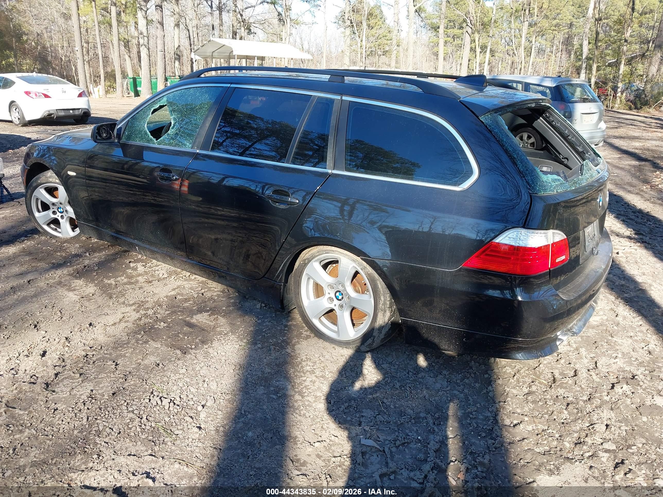 BMW 535XI image 3