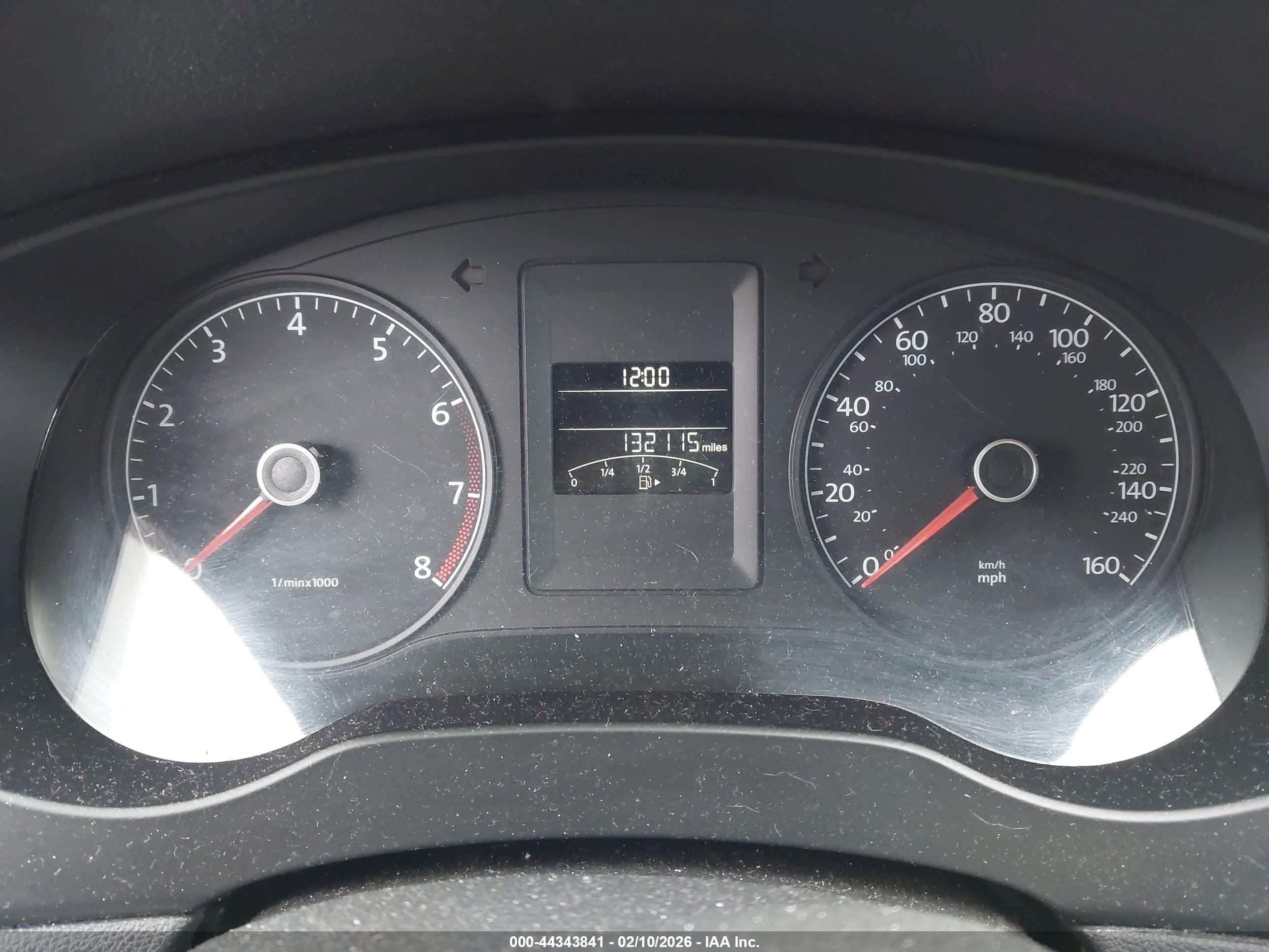 VOLKSWAGEN JETTA image 7
