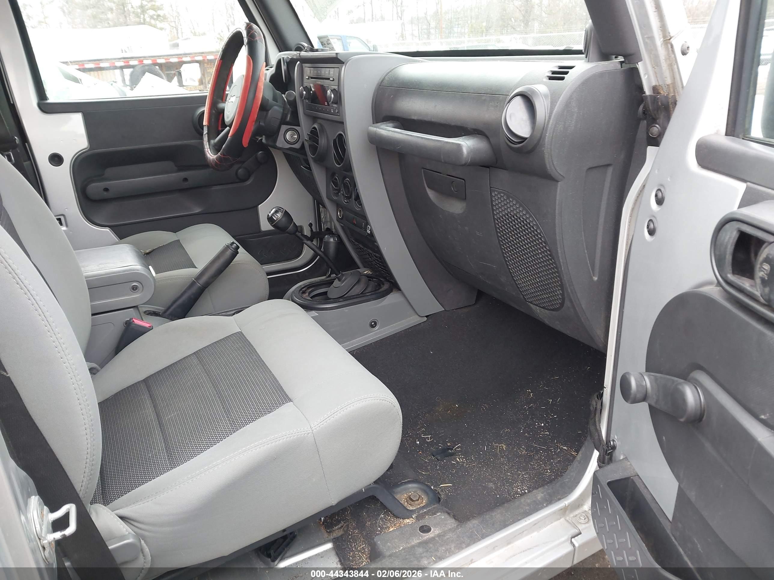 JEEP WRANGLER image 5