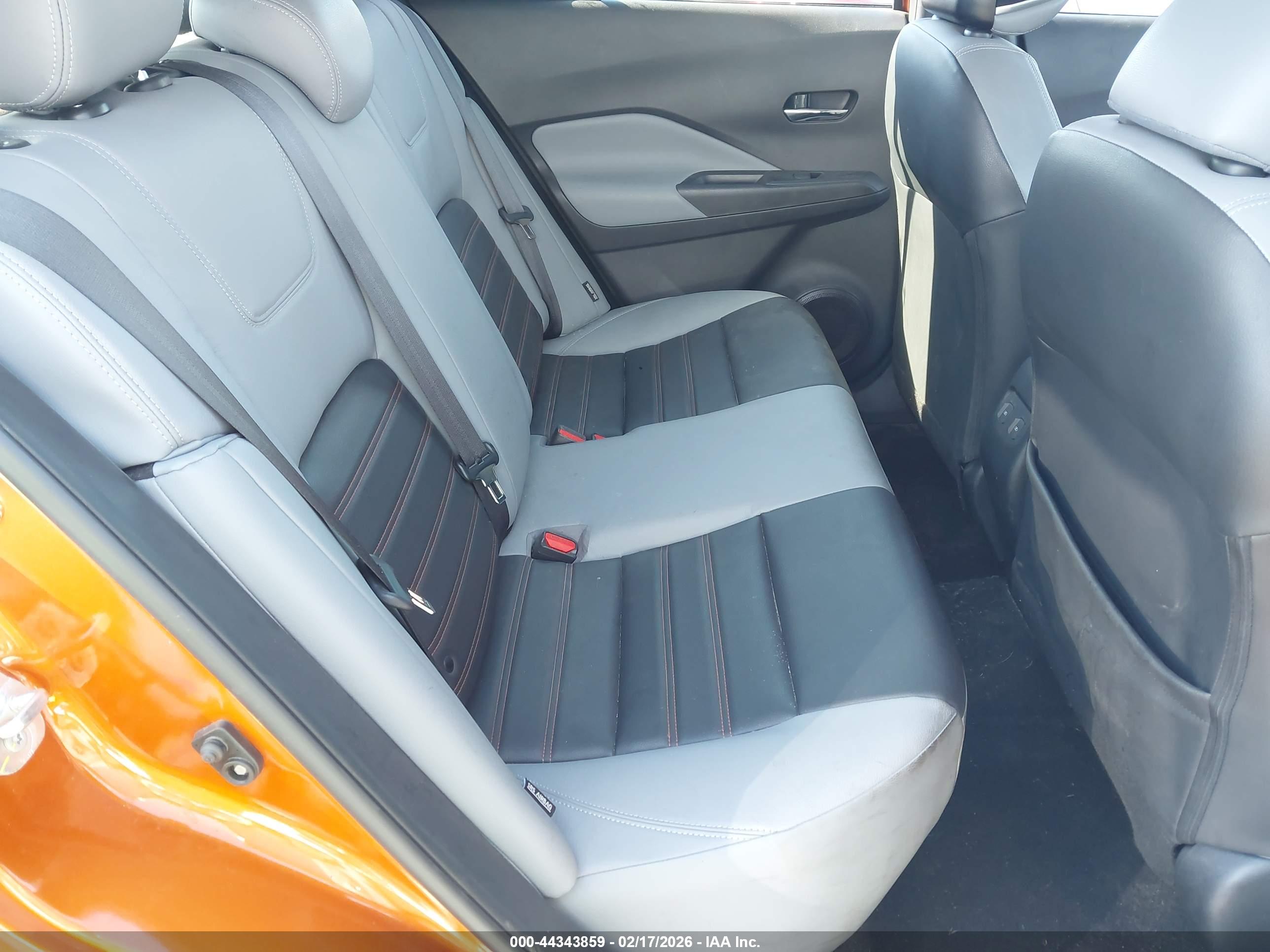 NISSAN KICKS image 8