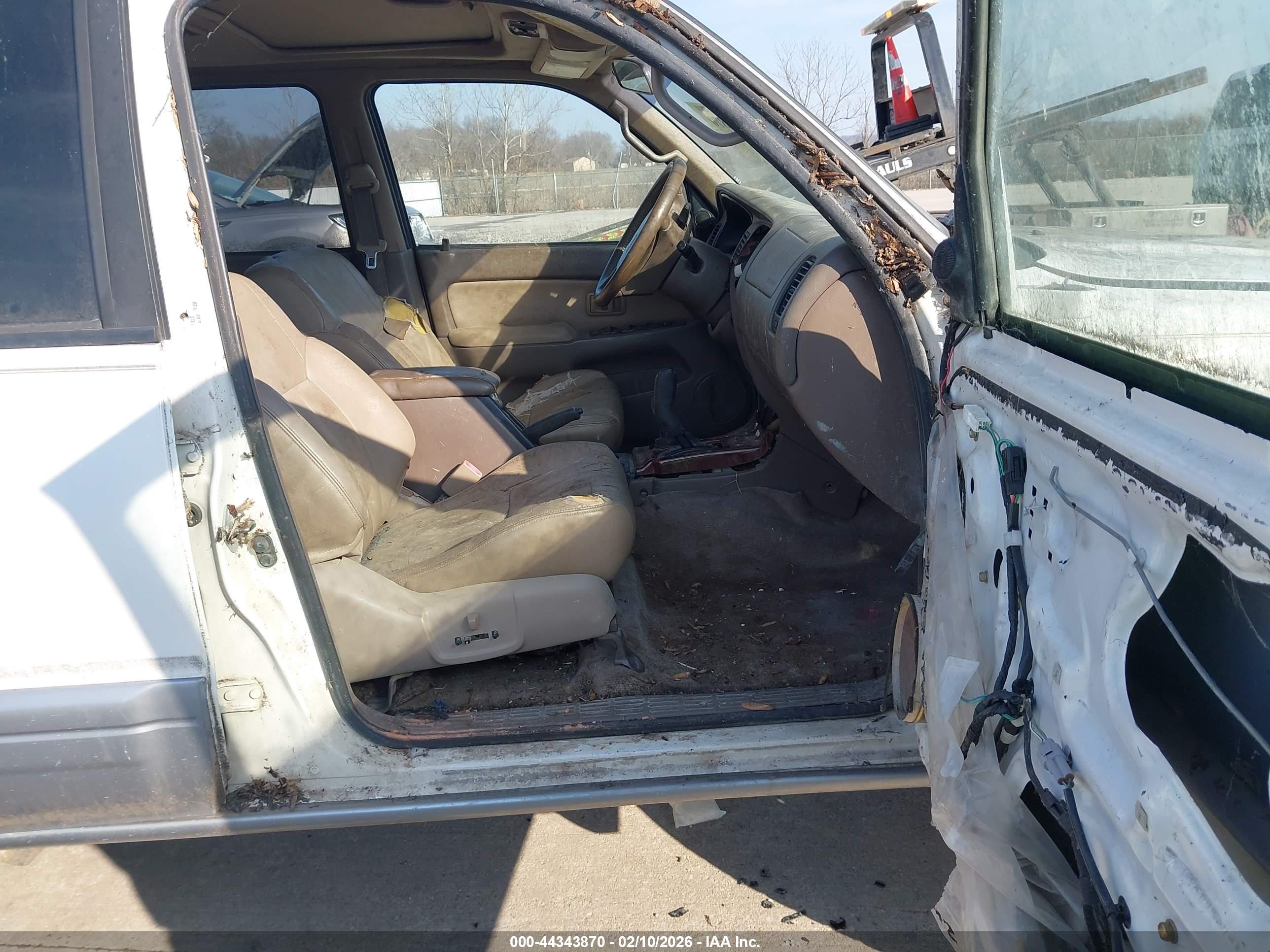 TOYOTA 4RUNNER image 5