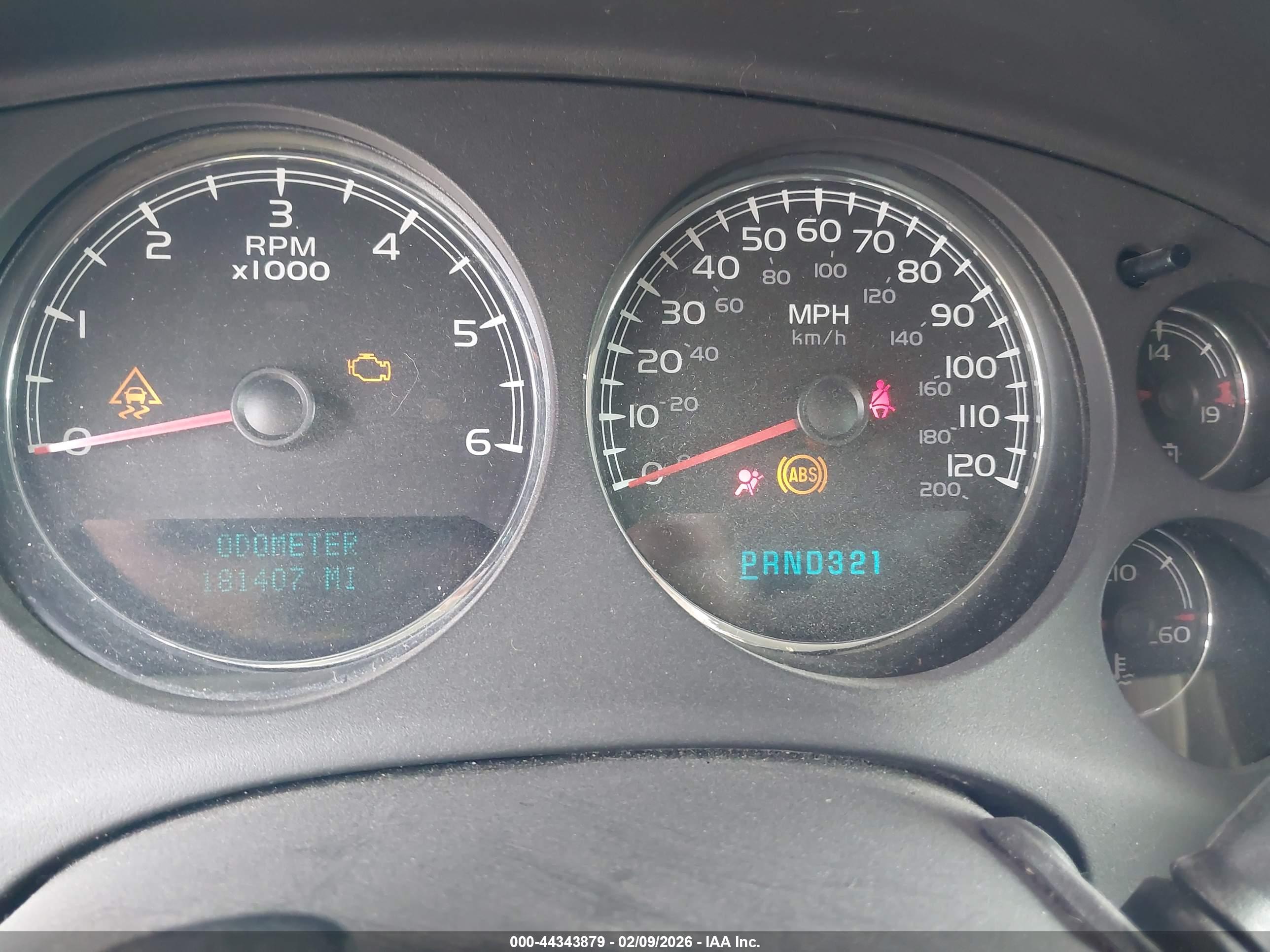 GMC YUKON image 7