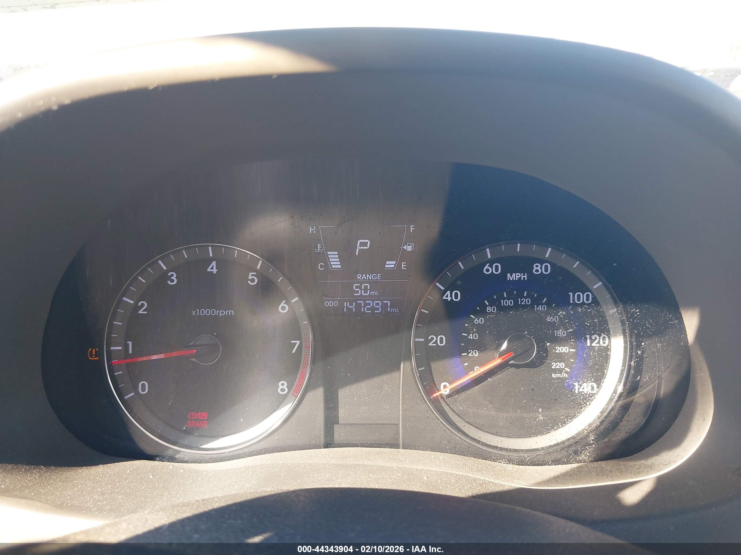 HYUNDAI ACCENT image 7