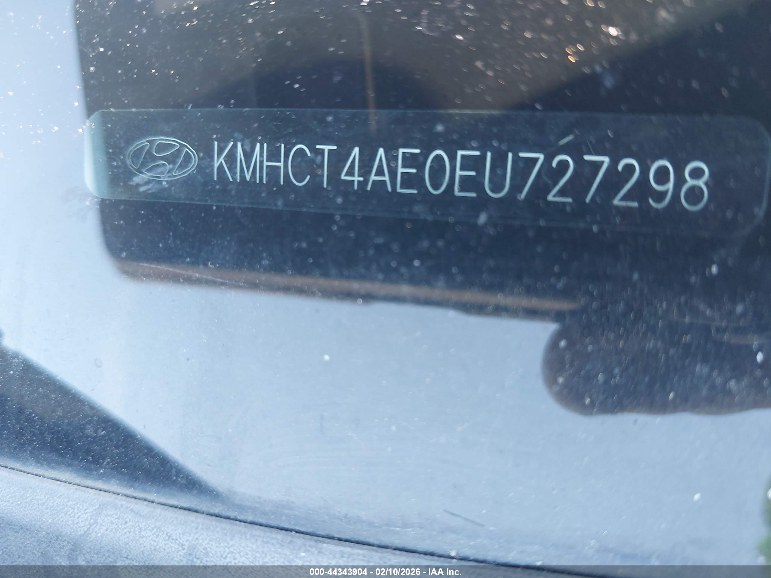 HYUNDAI ACCENT image 9