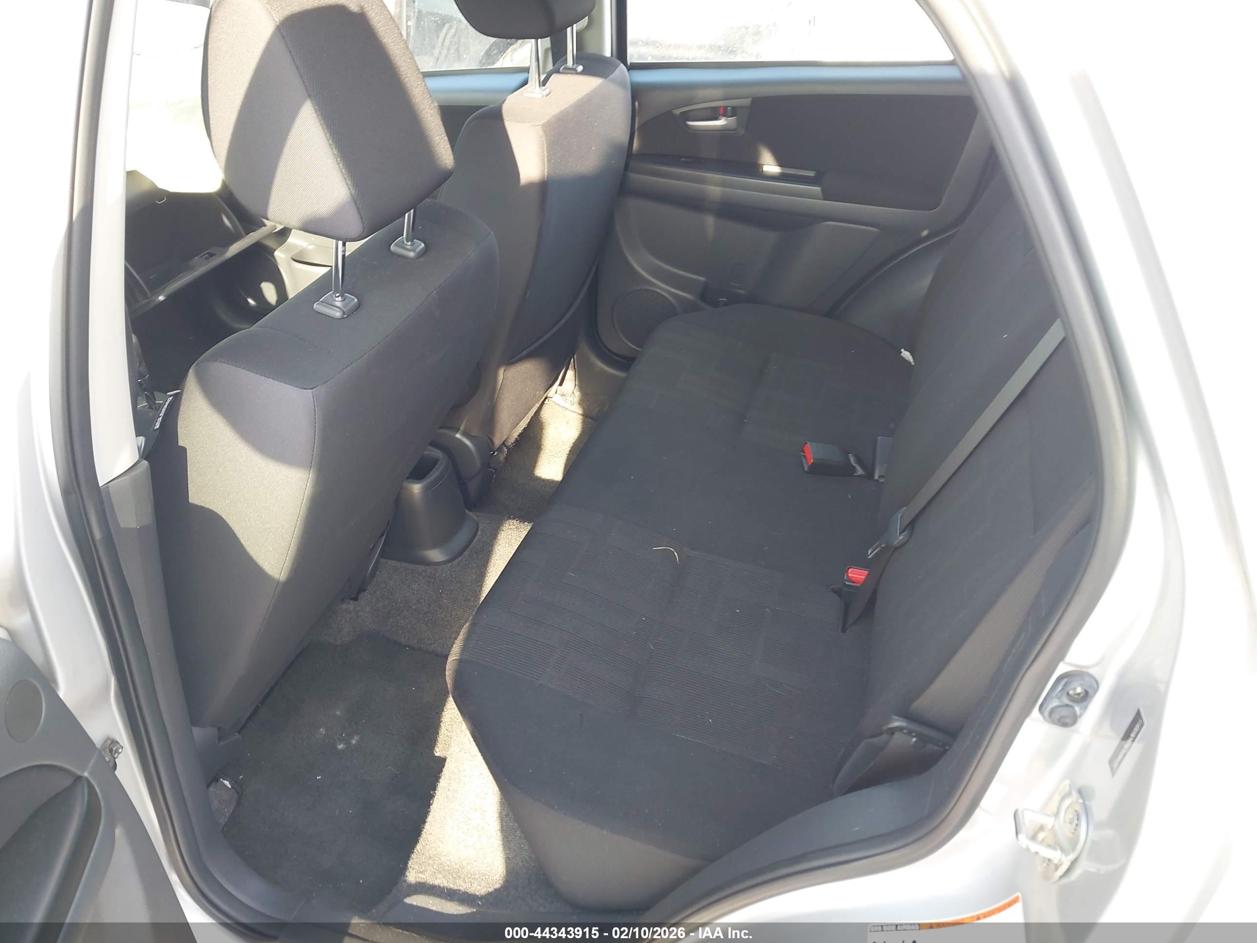 SUZUKI SX4 image 8