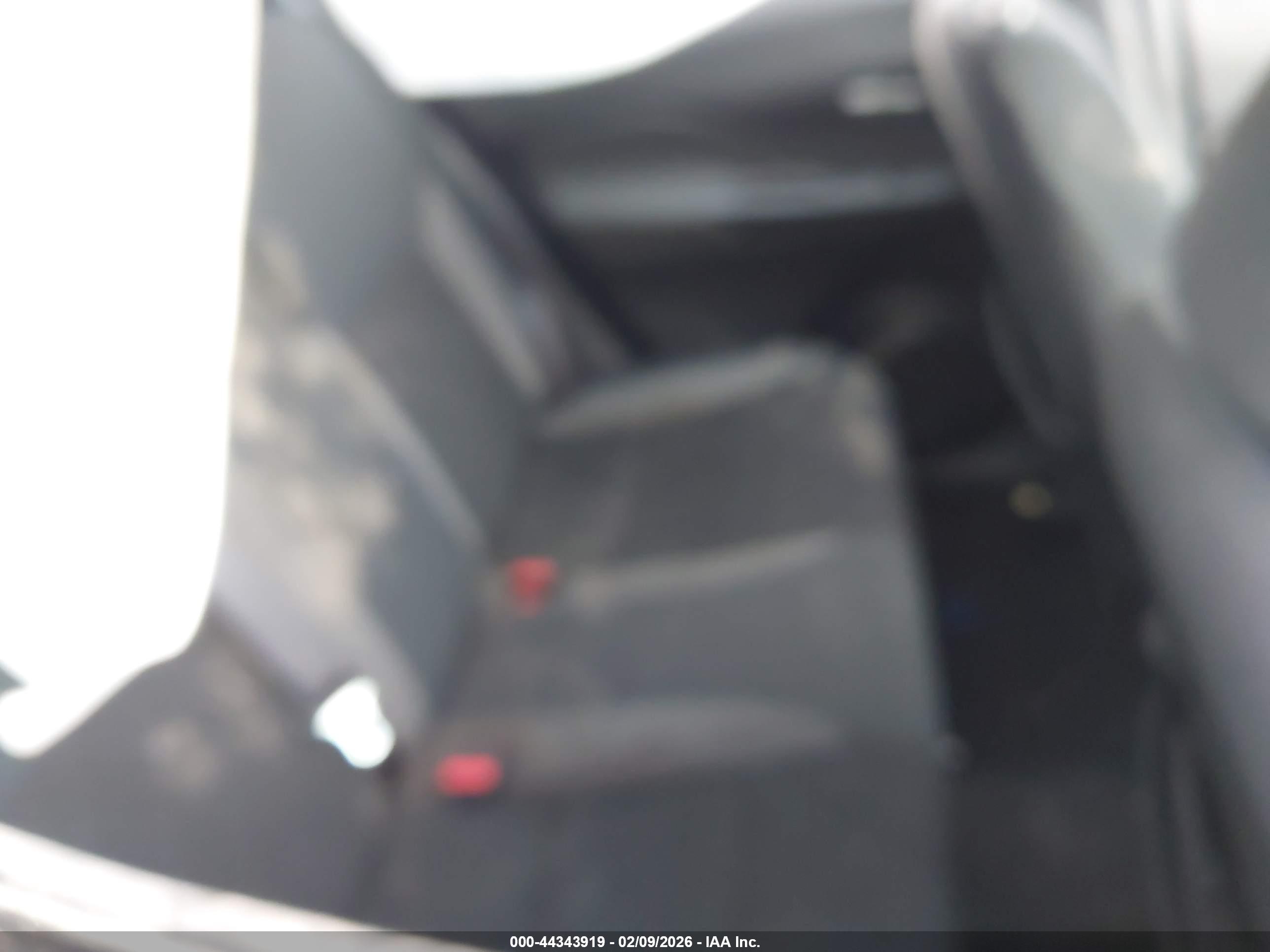NISSAN KICKS image 8
