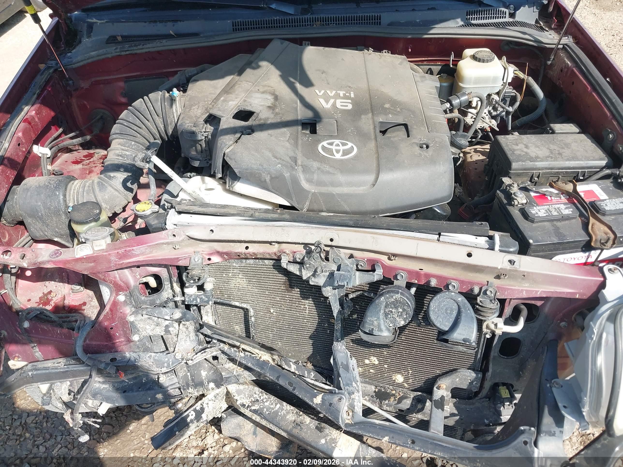 TOYOTA 4RUNNER image 10