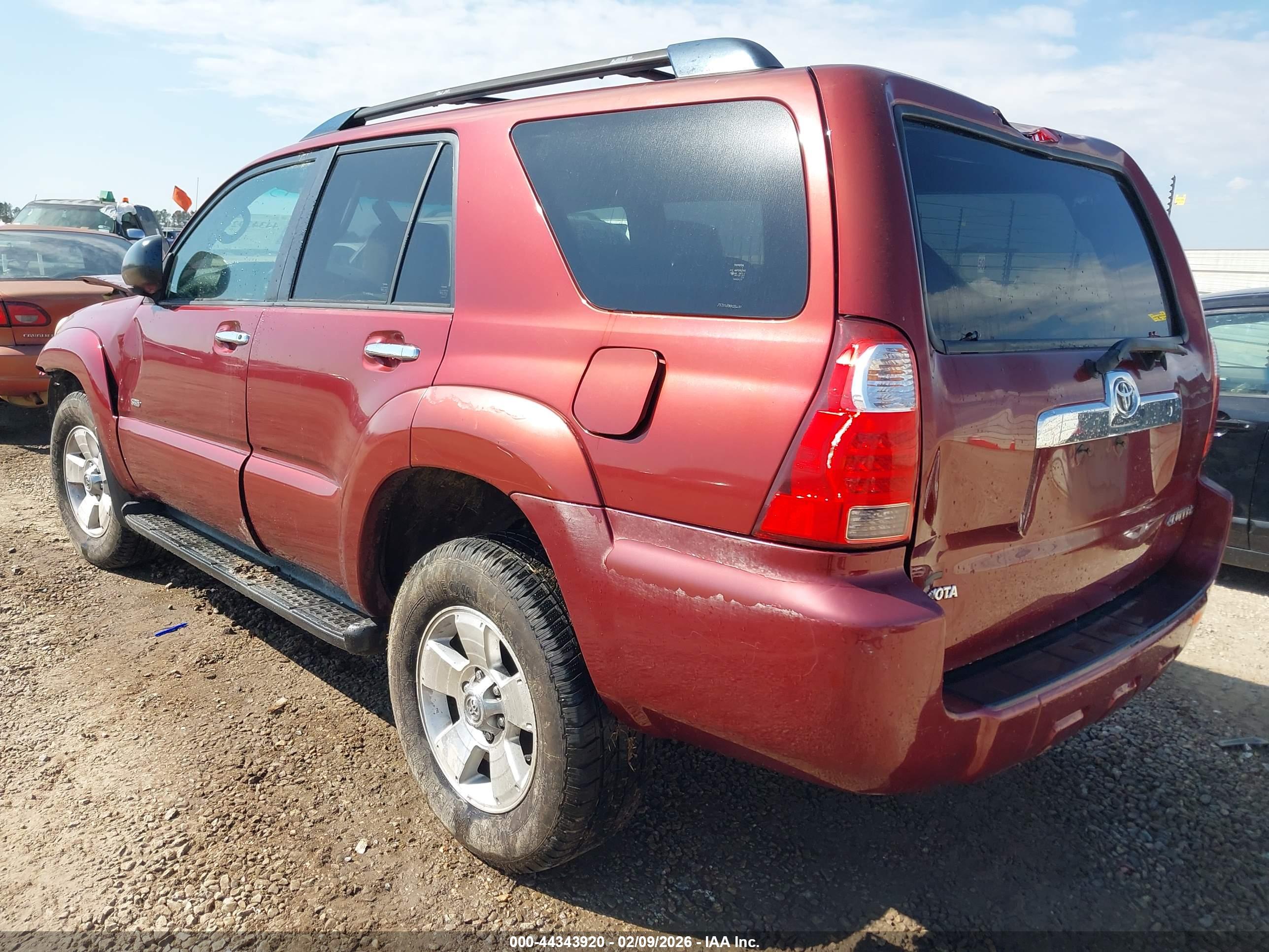 TOYOTA 4RUNNER image 3