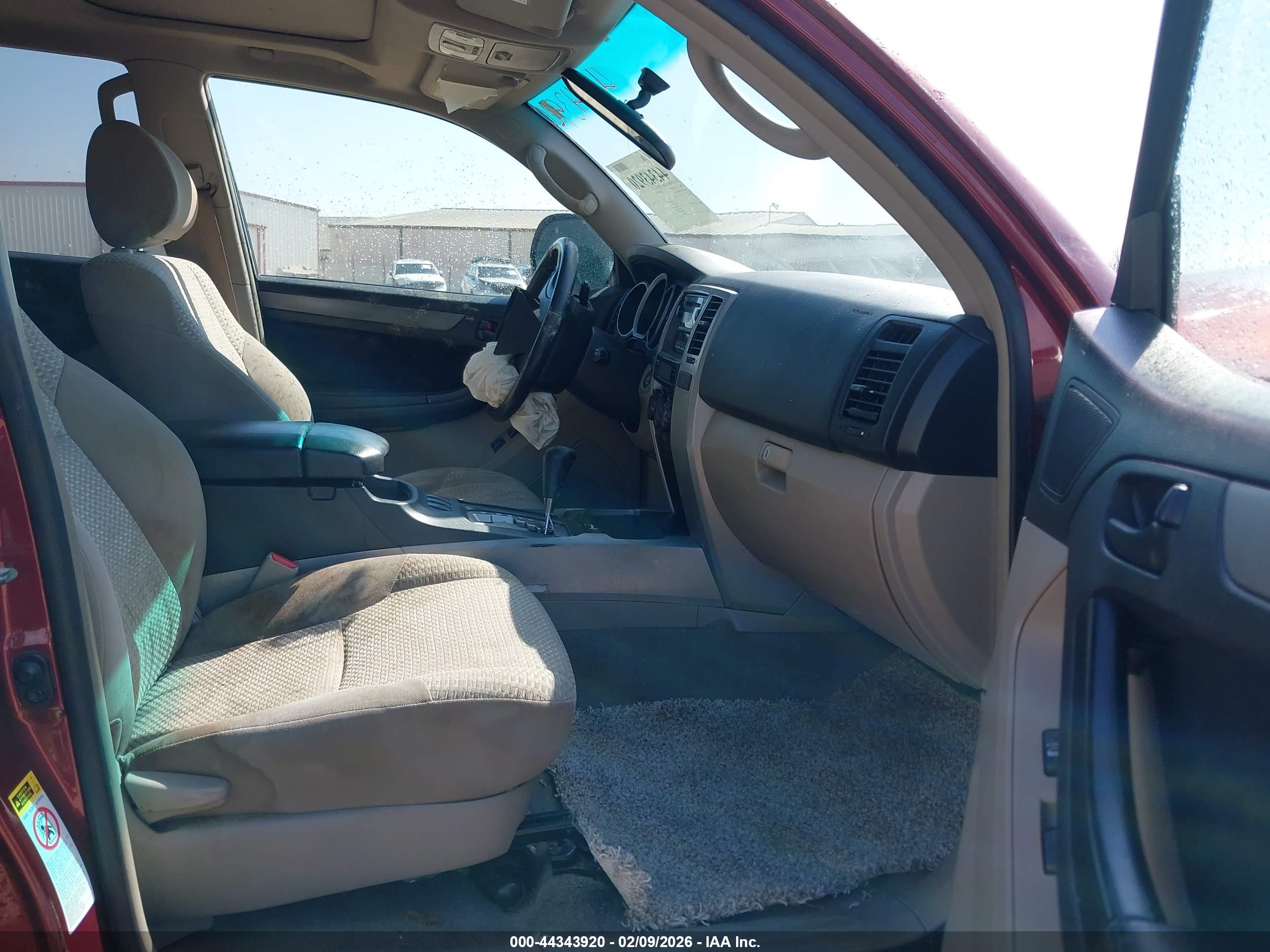 TOYOTA 4RUNNER image 5