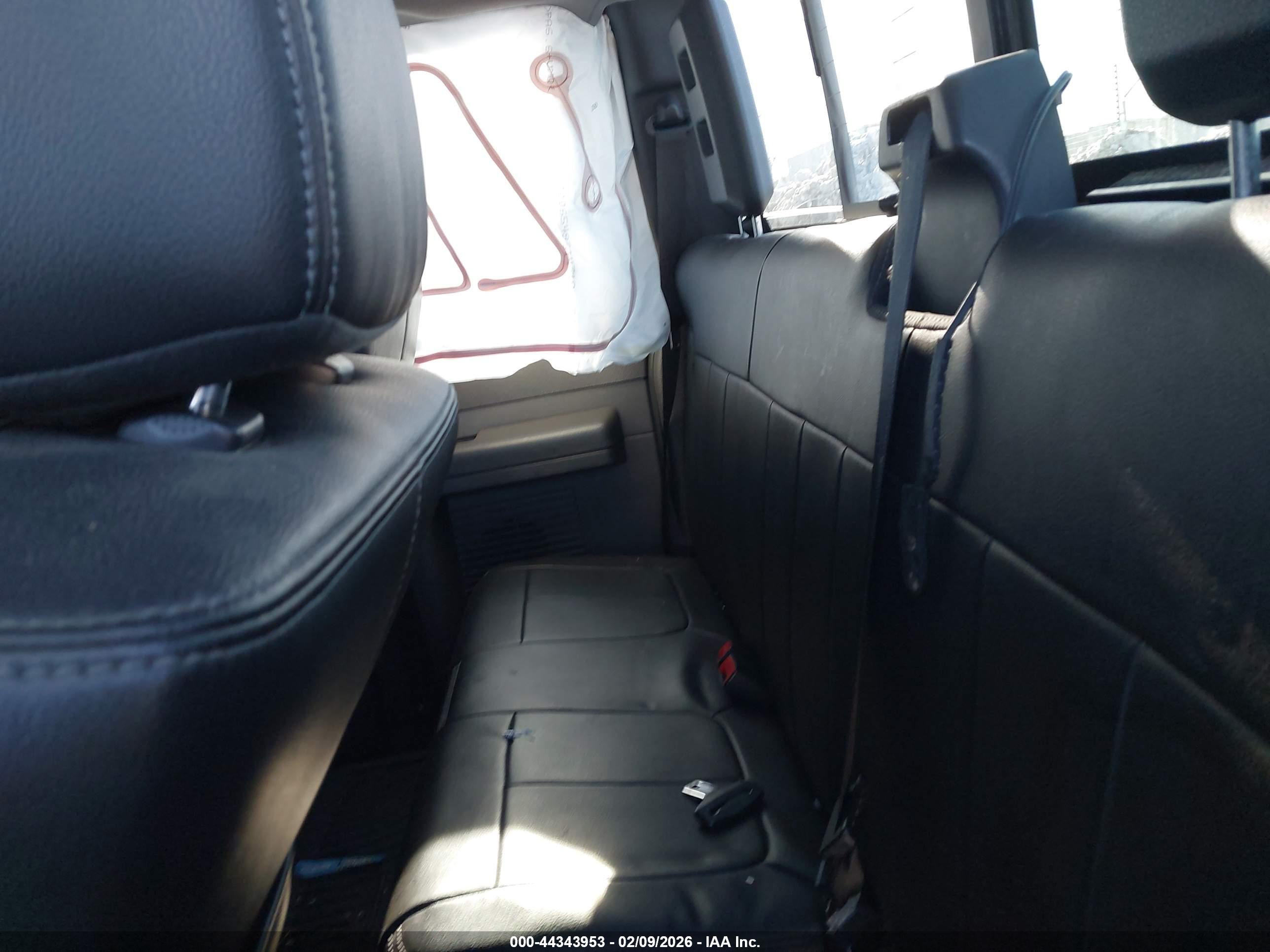 FORD F-350 image 8