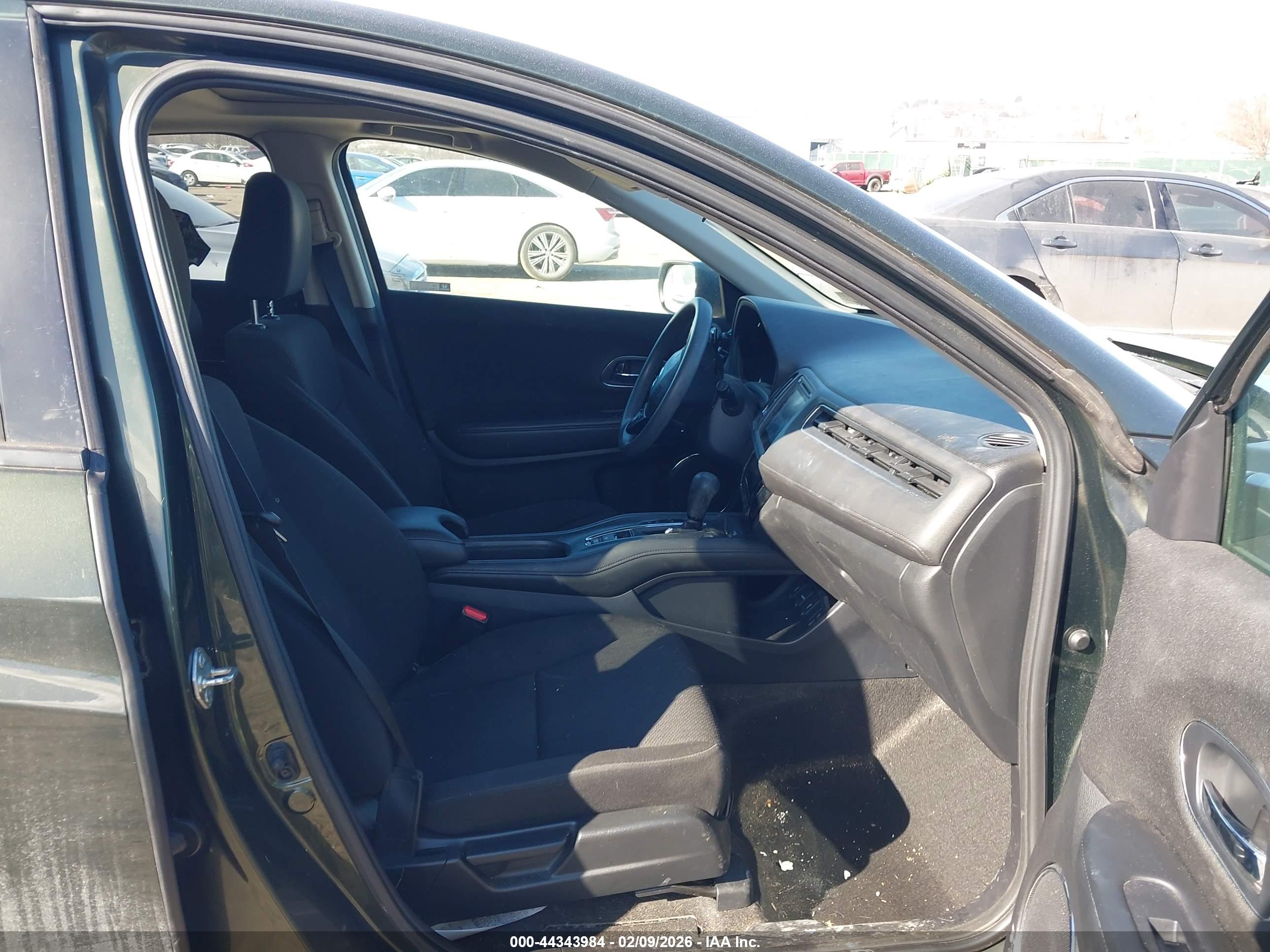 HONDA HR-V image 5