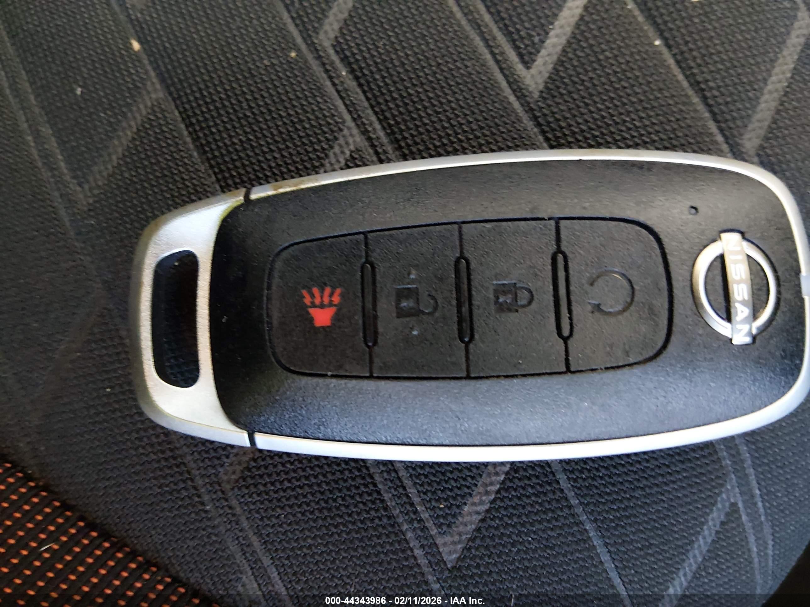 NISSAN KICKS image 11