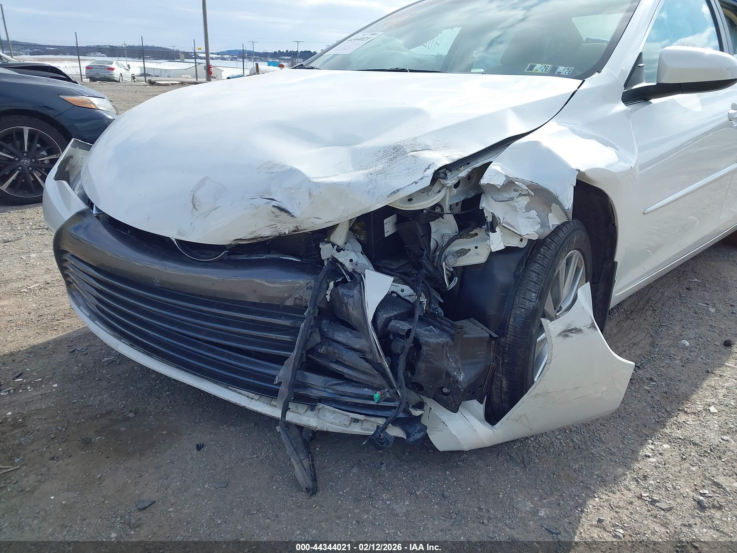 TOYOTA CAMRY image 6