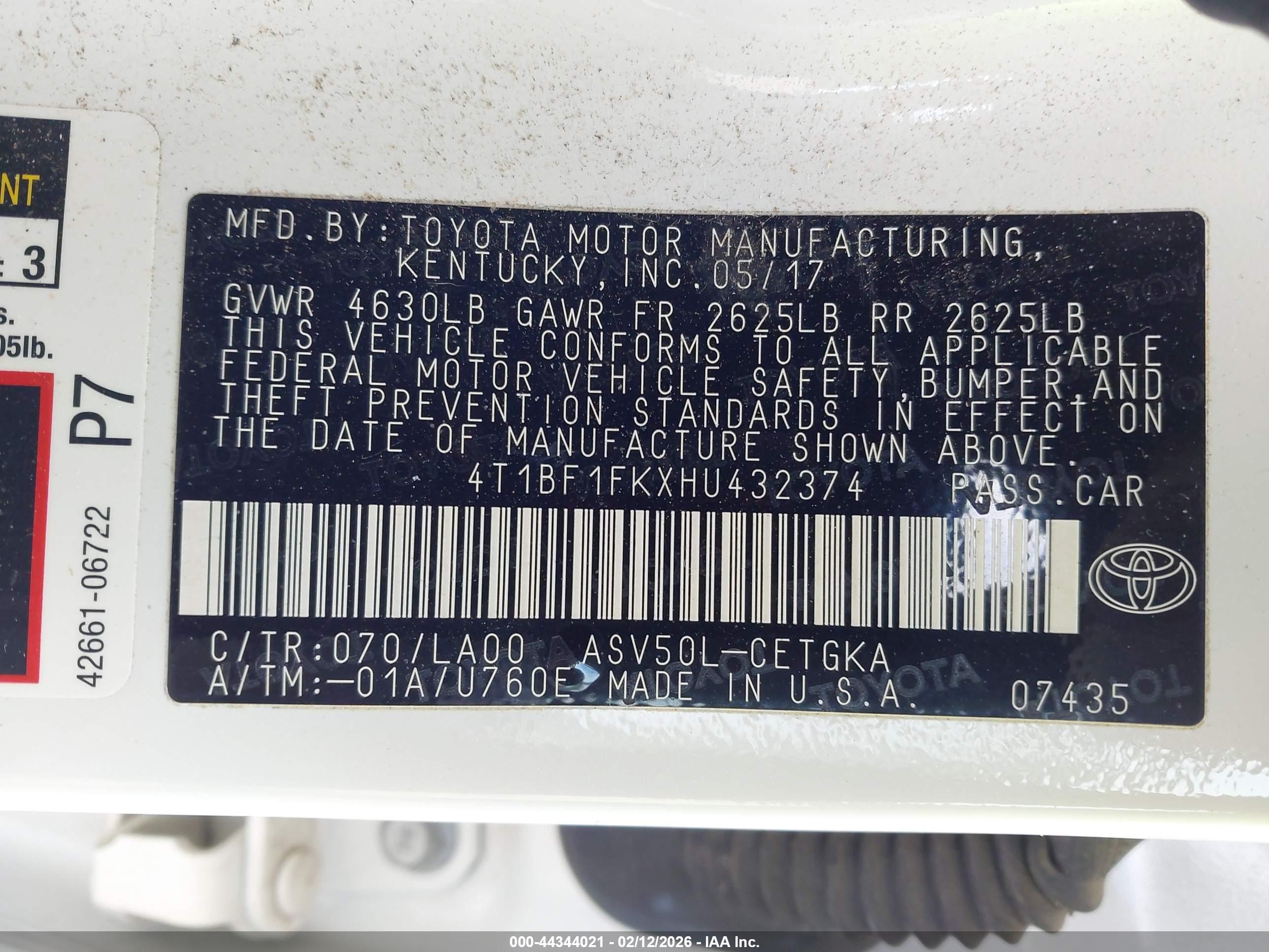 TOYOTA CAMRY image 9