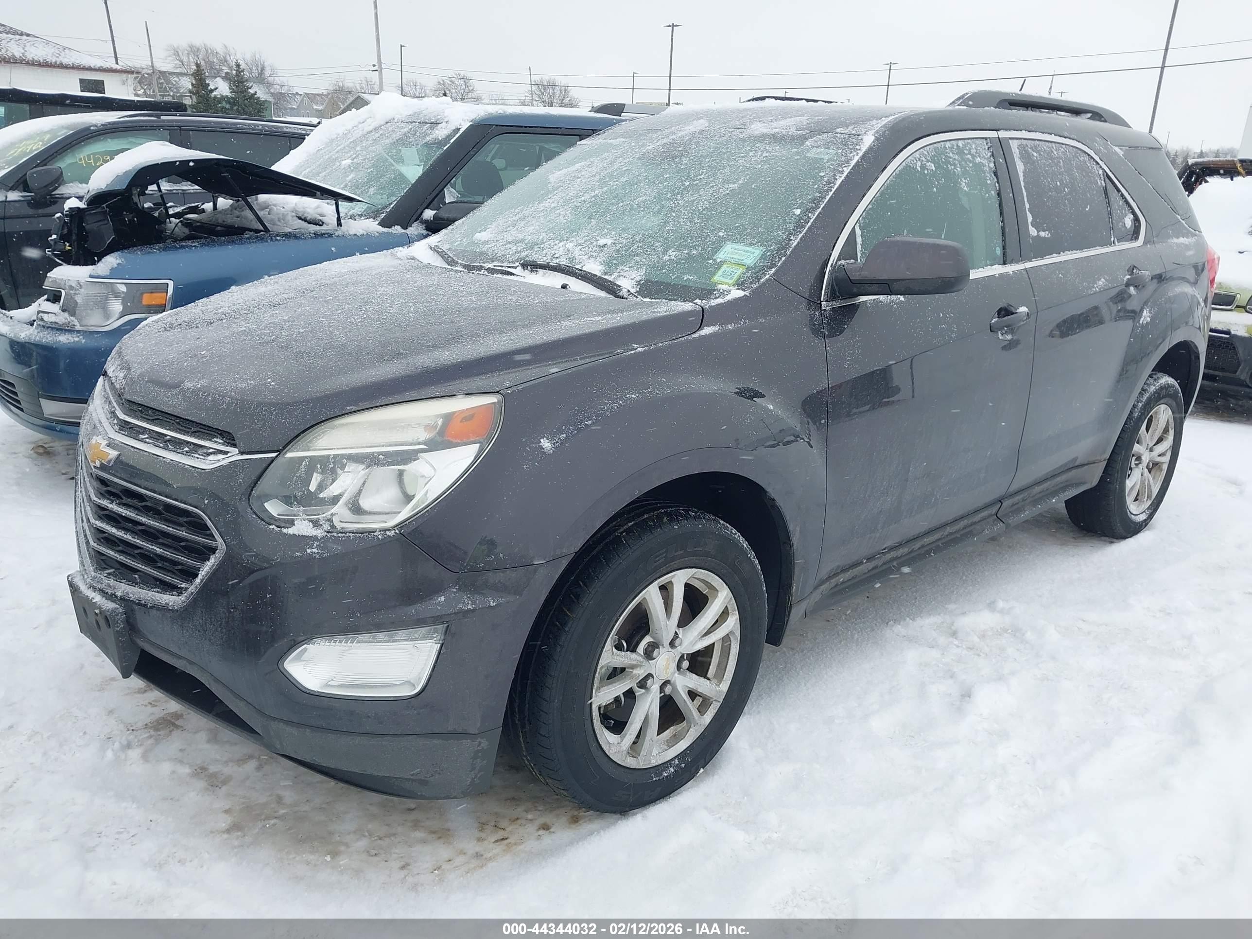 CHEVROLET EQUINOX image 2