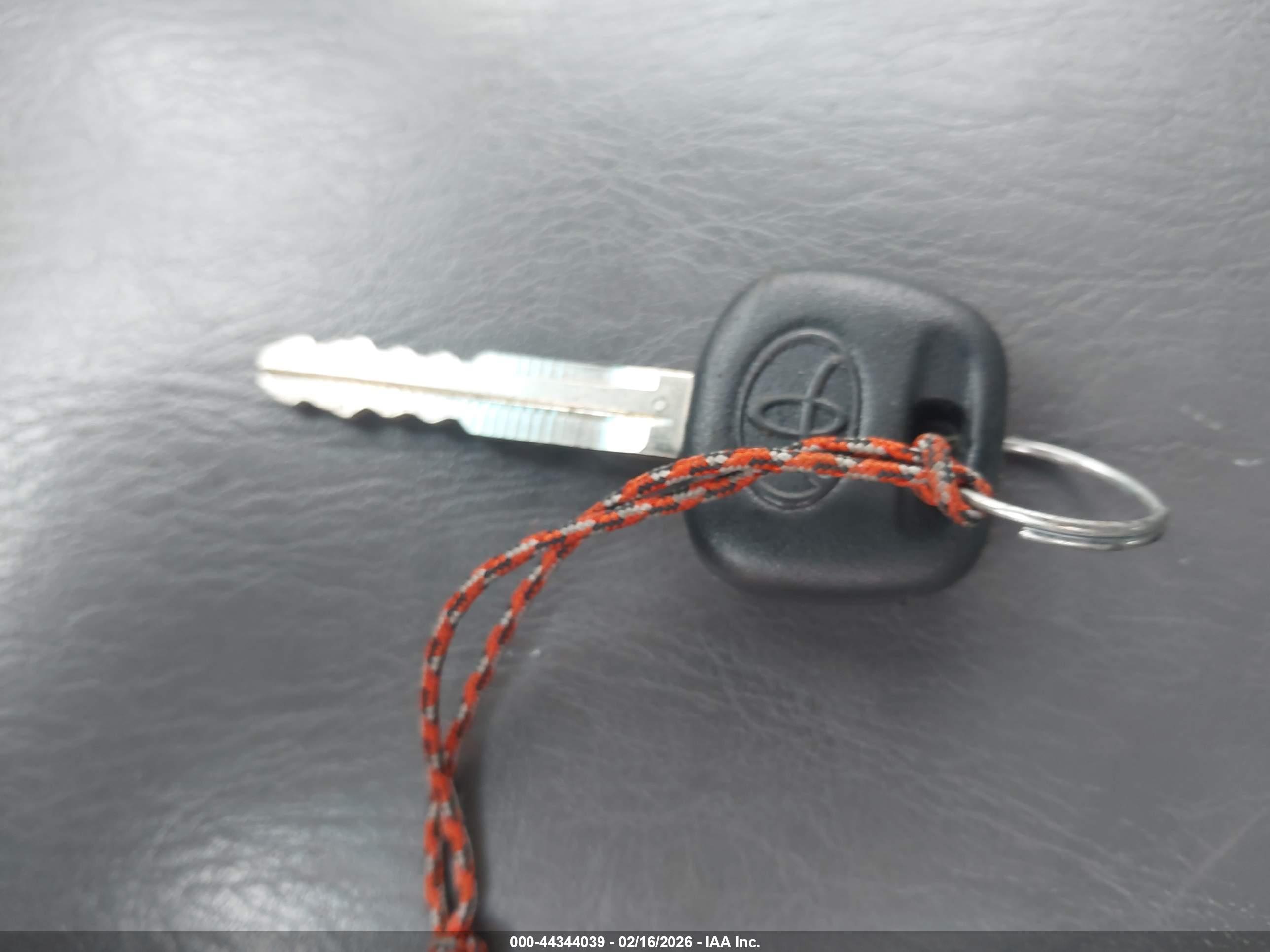 TOYOTA SEQUOIA image 11