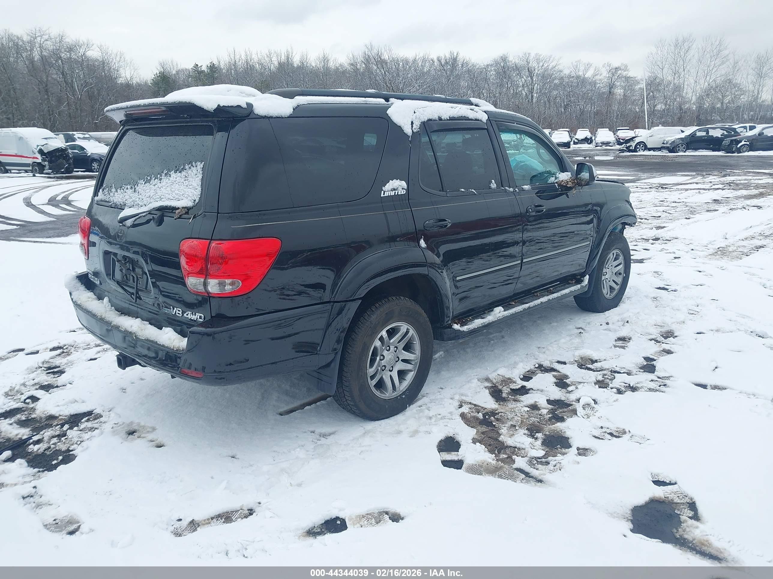TOYOTA SEQUOIA image 4