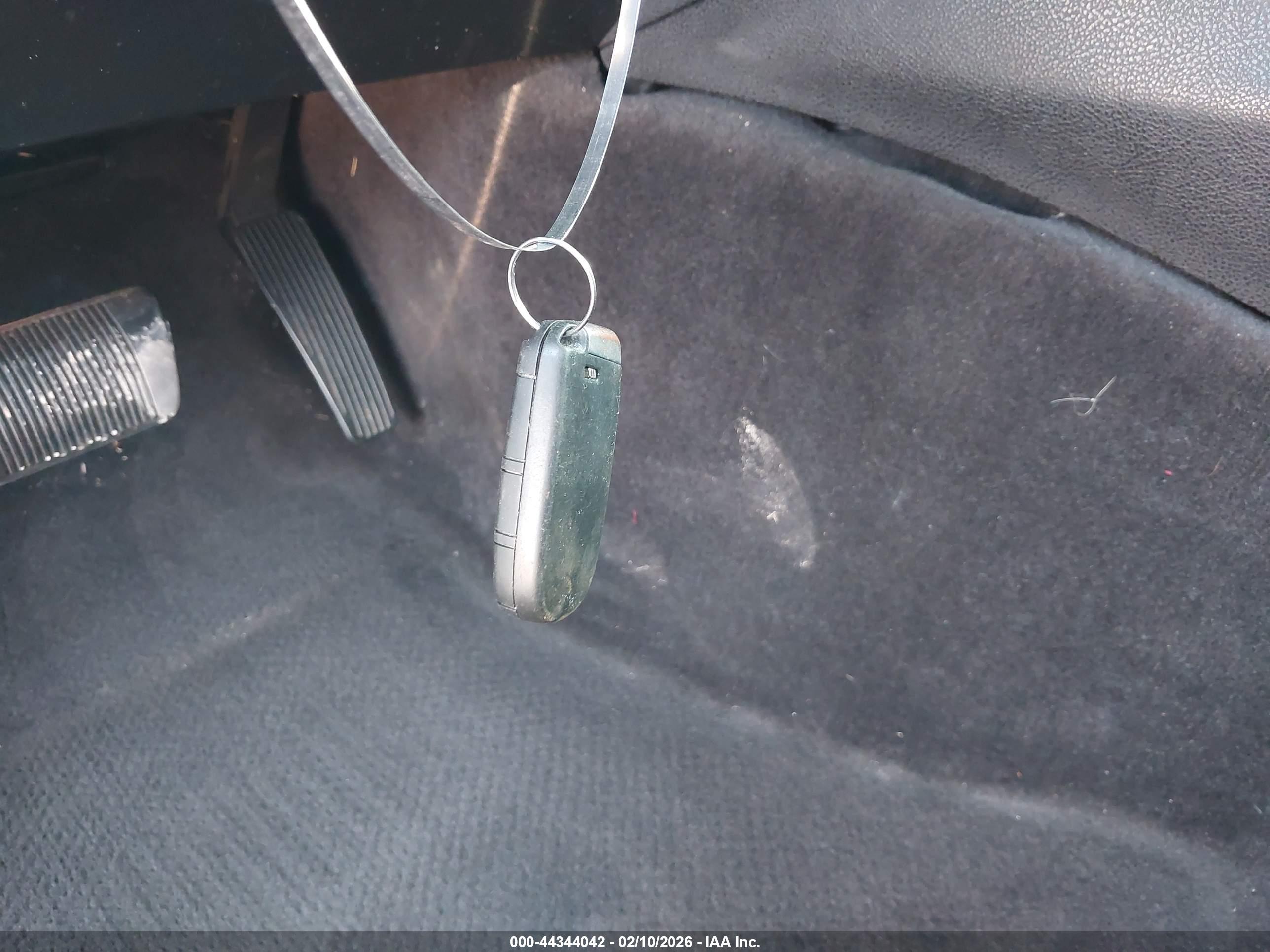 CHRYSLER 300 image 11