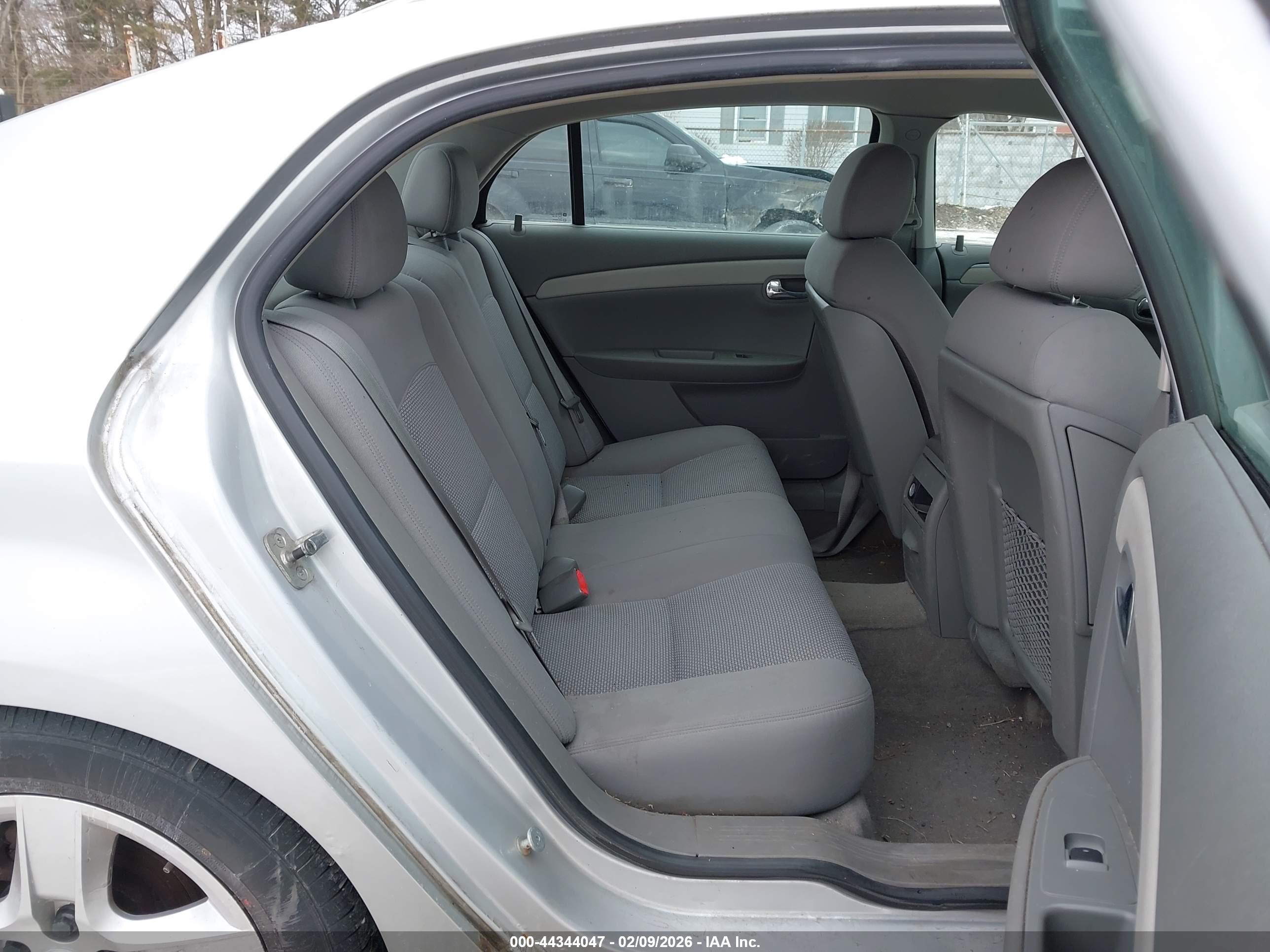 CHEVROLET MALIBU image 8