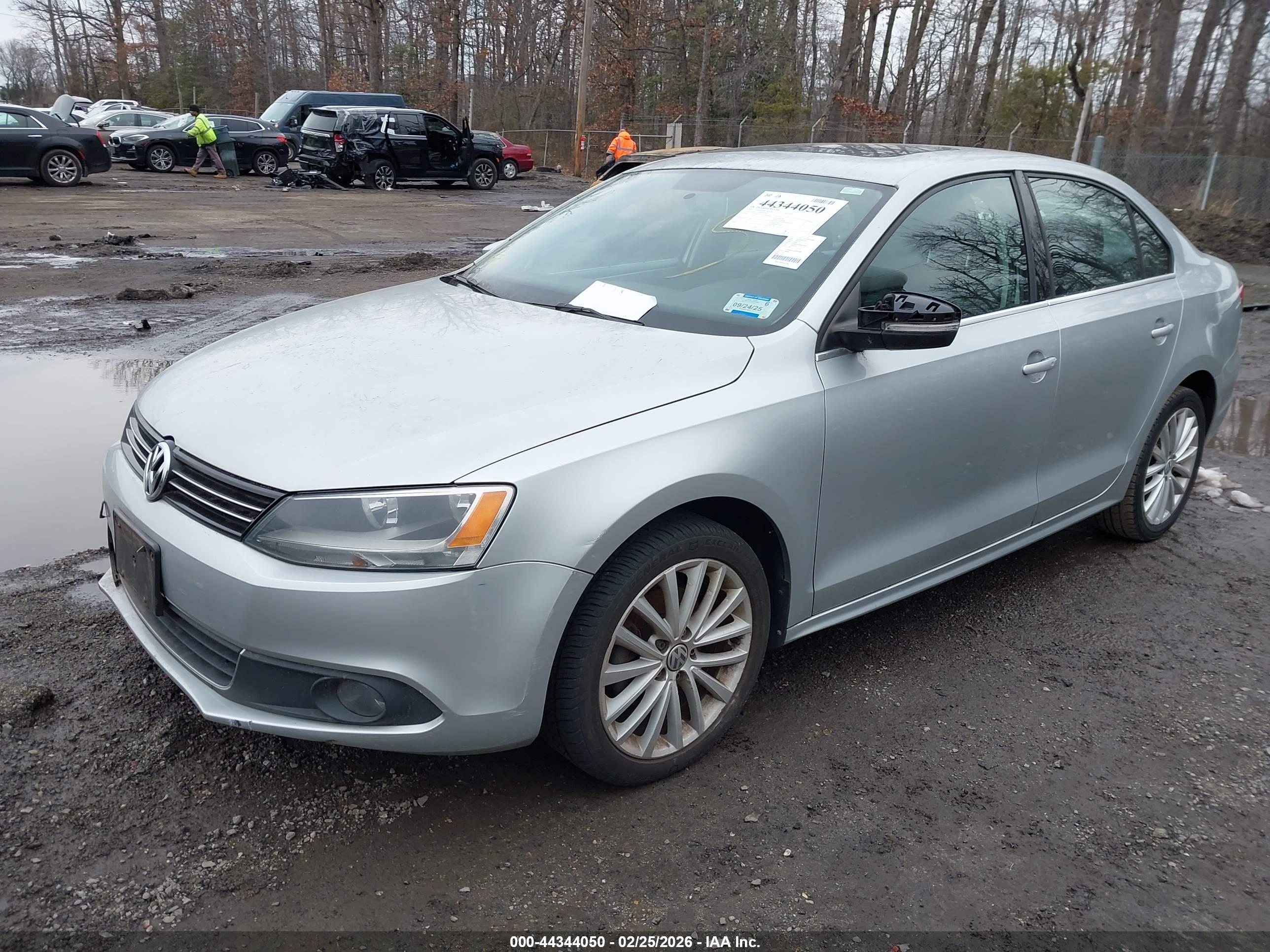 VOLKSWAGEN JETTA image 2