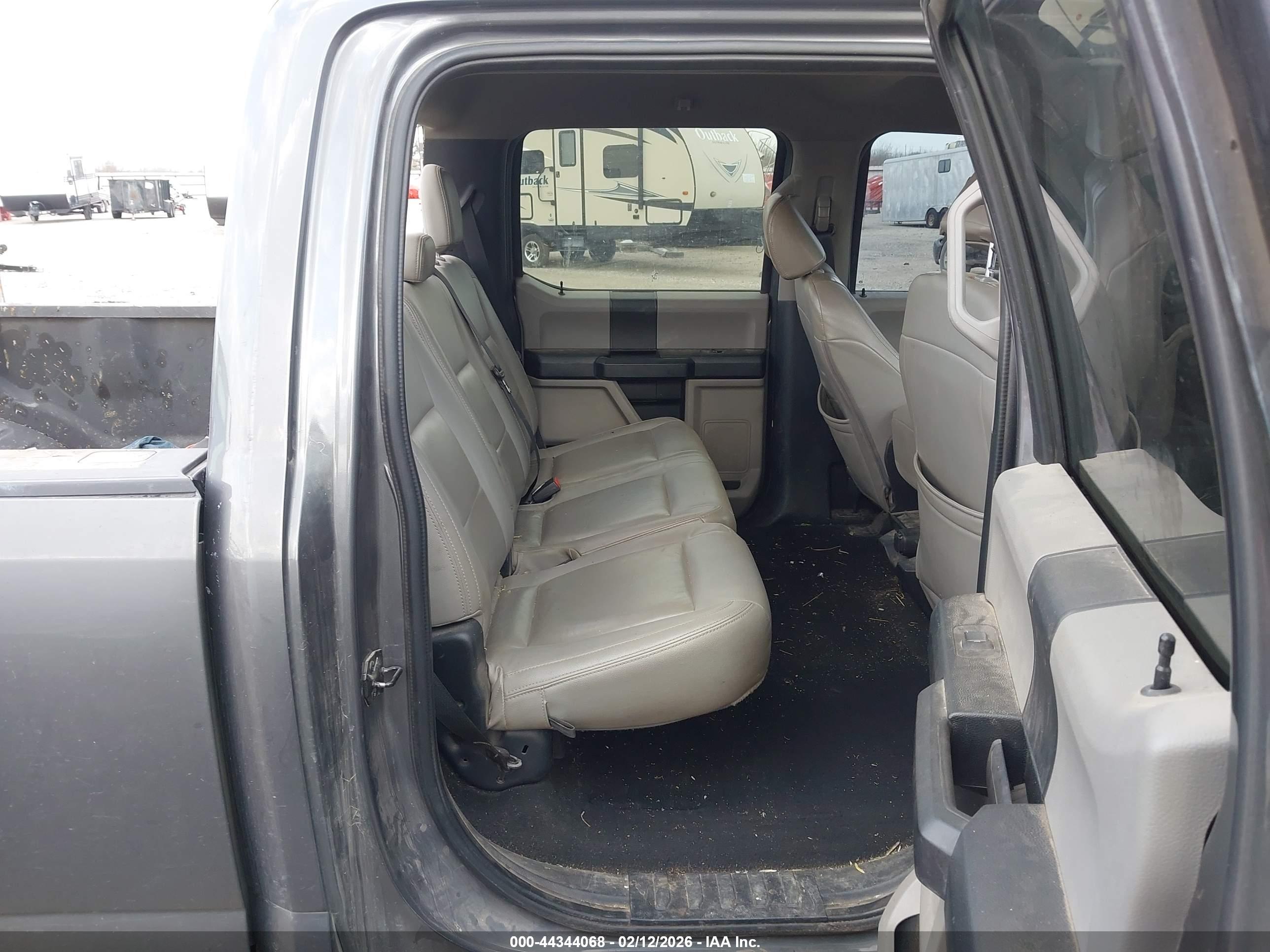 FORD F-350 image 7