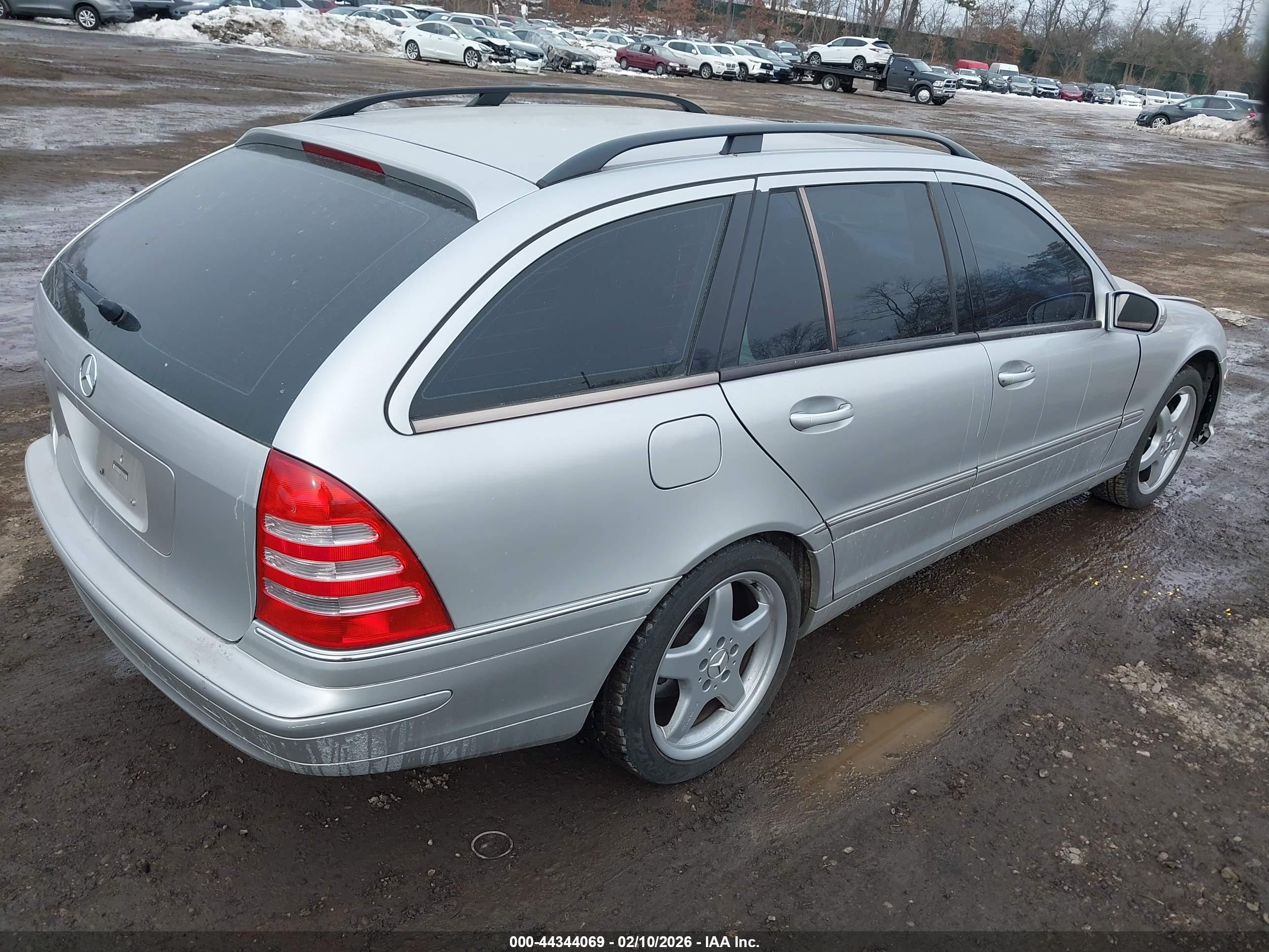 MERCEDES-BENZ C image 4