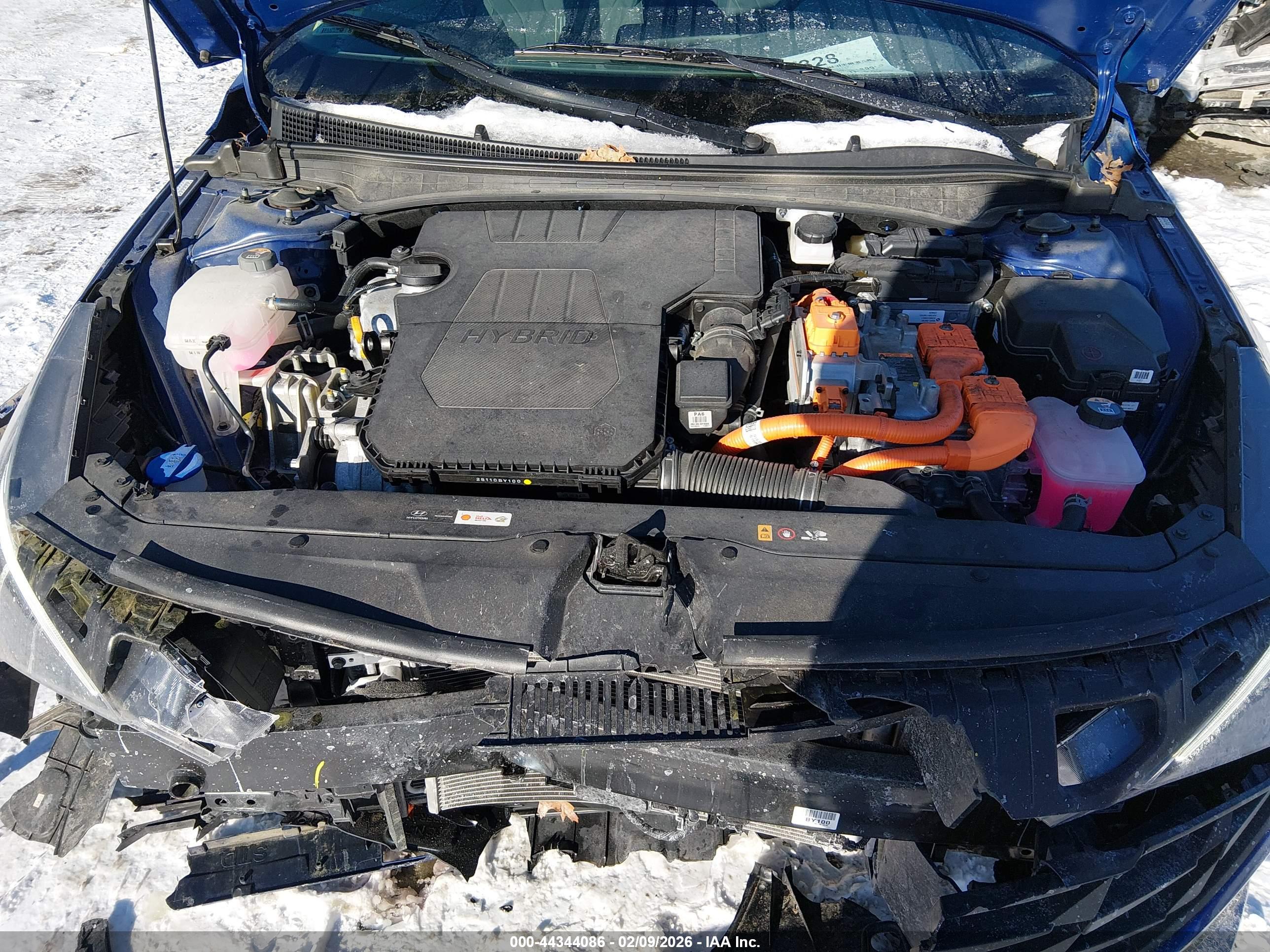 HYUNDAI ELANTRA image 10