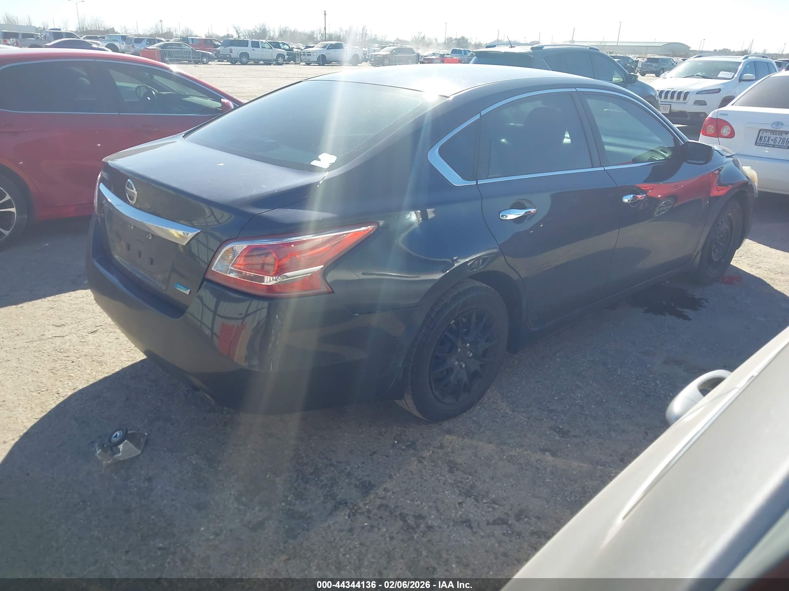 NISSAN ALTIMA image 4