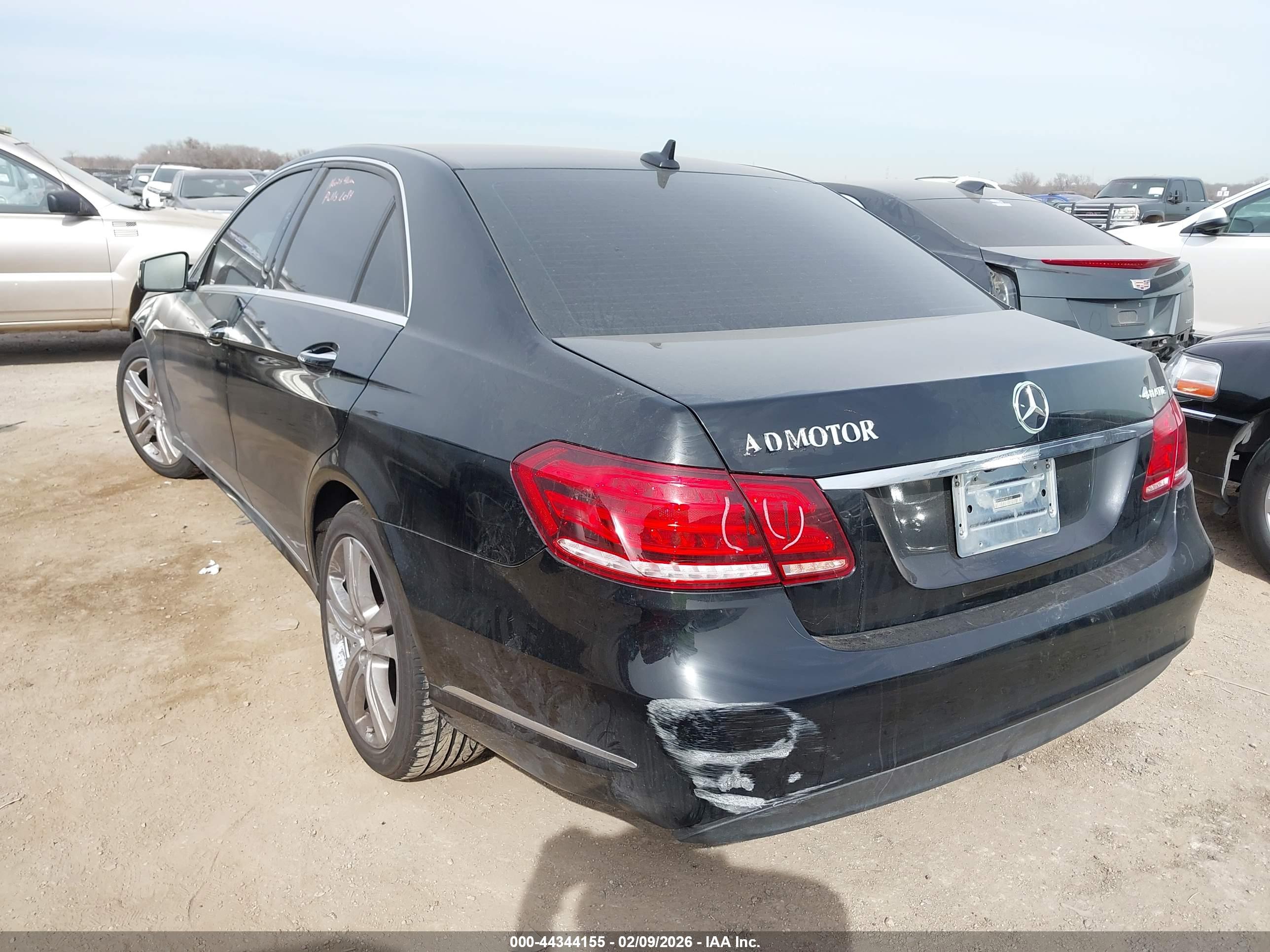 MERCEDES-BENZ E image 3