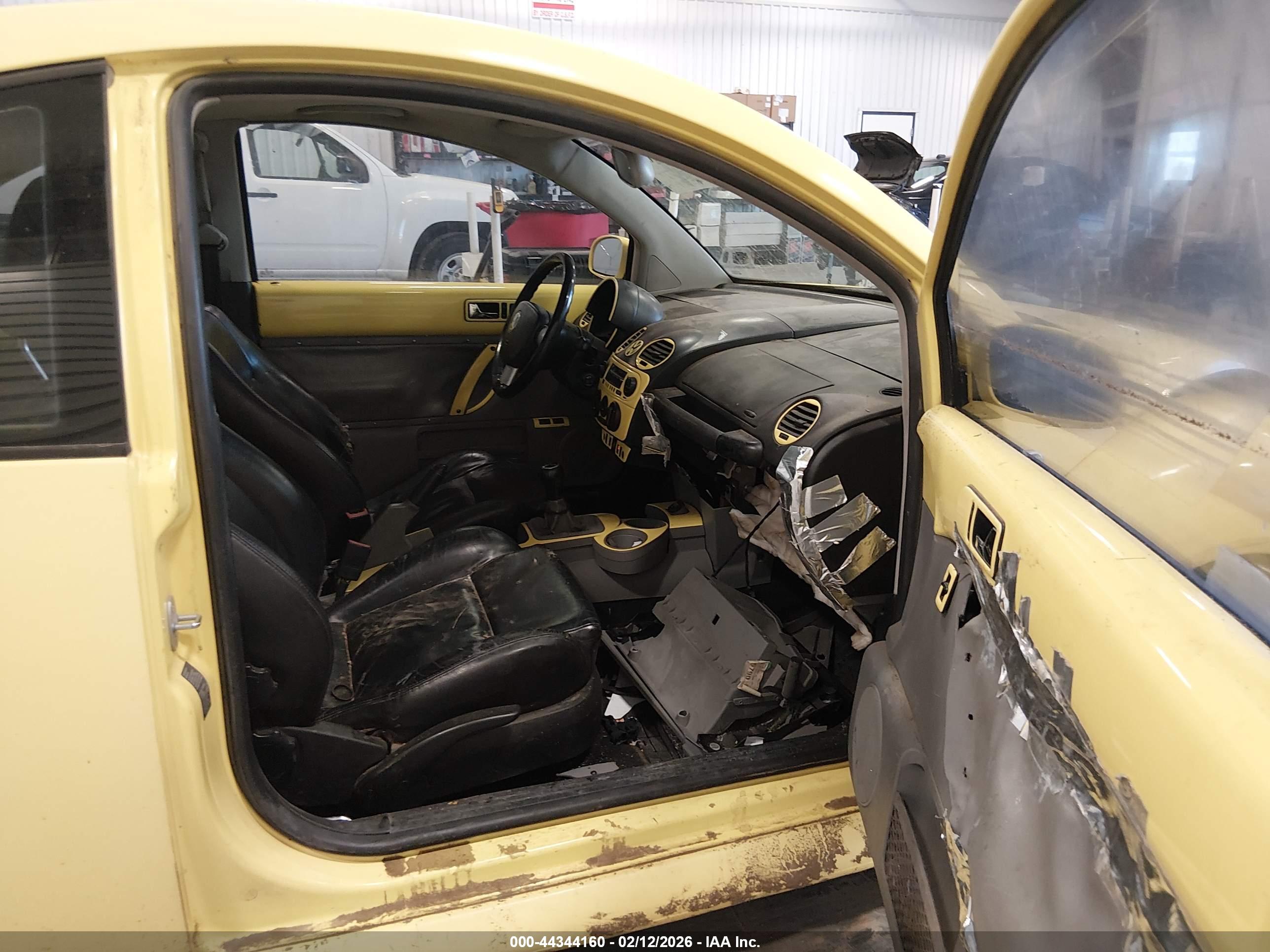VOLKSWAGEN NEW image 5