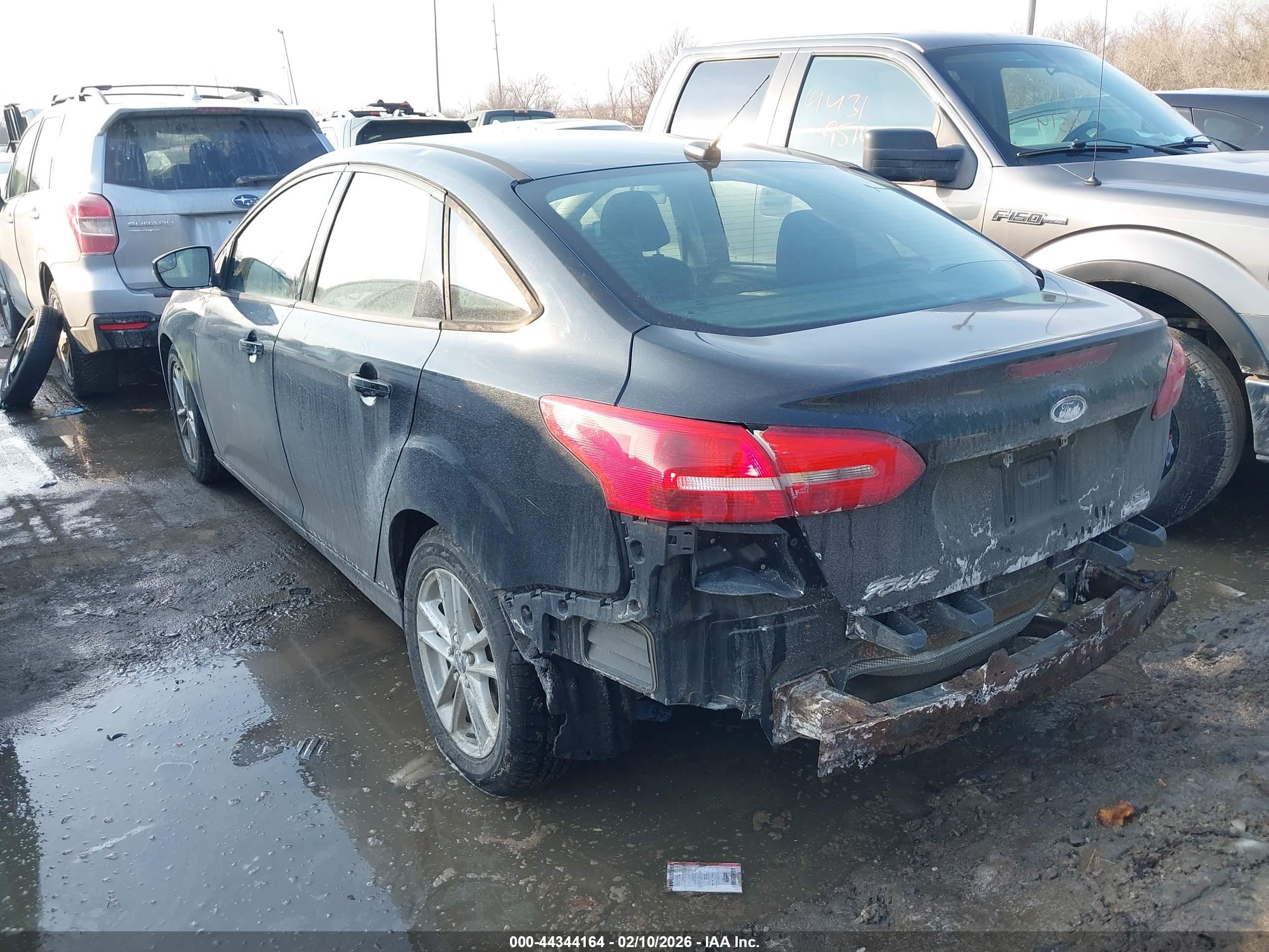 FORD FOCUS image 3