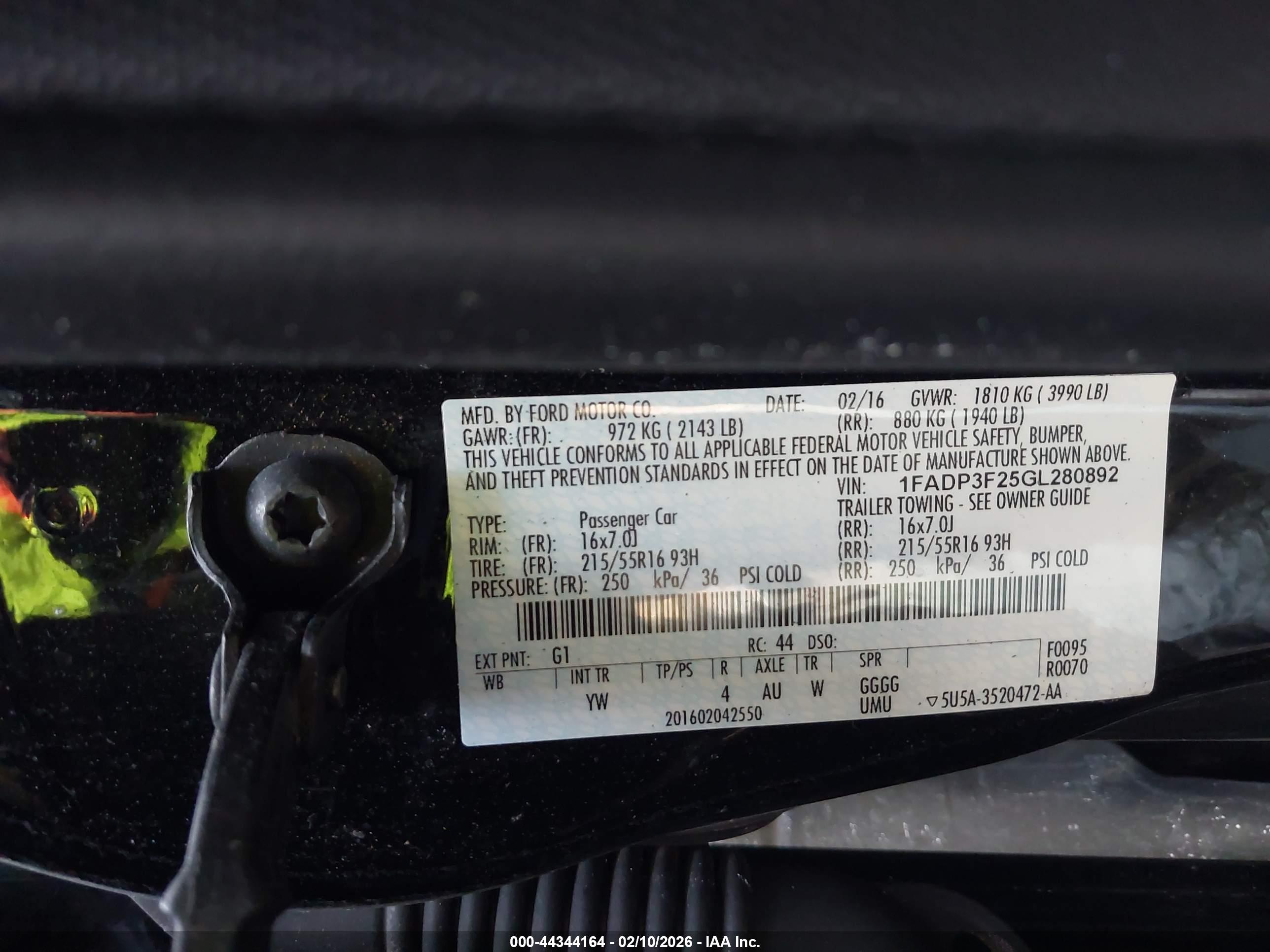 FORD FOCUS image 9