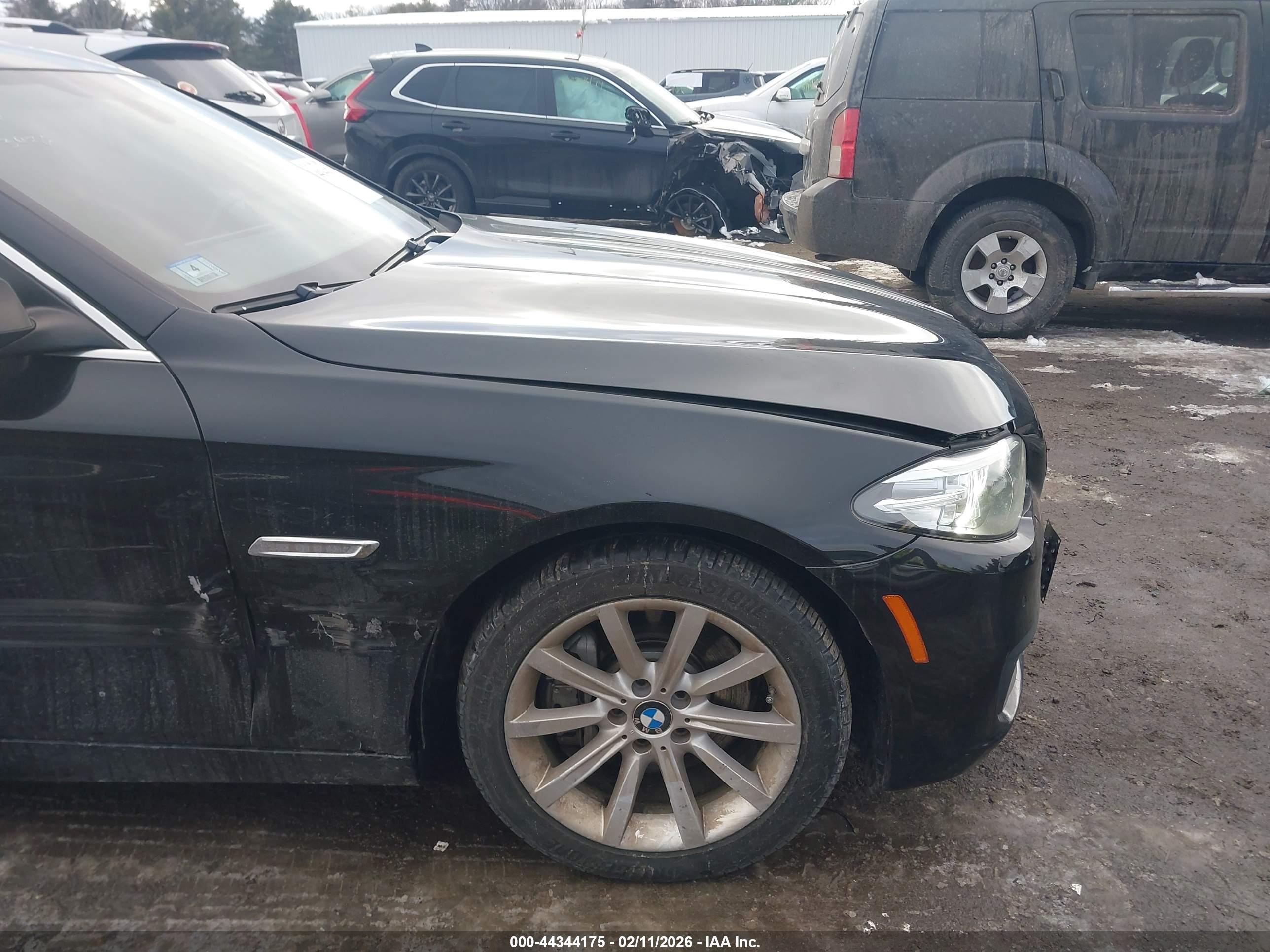 BMW 535I image 6