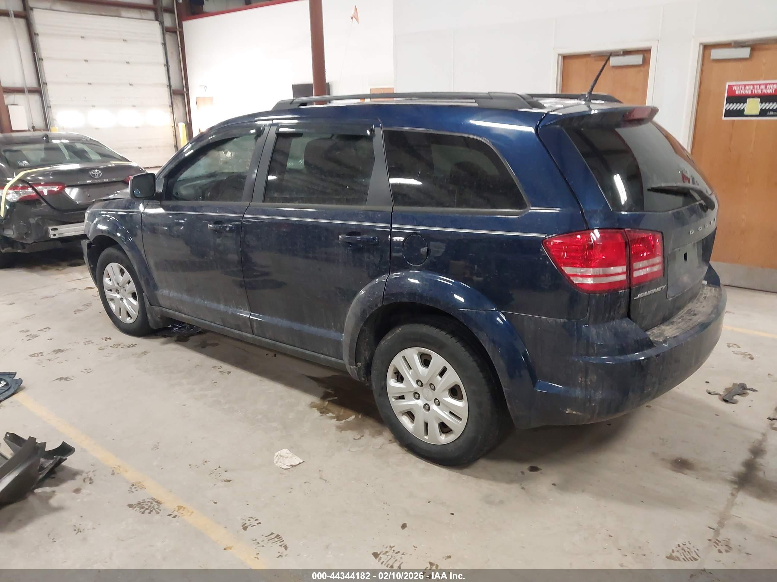 DODGE JOURNEY image 3