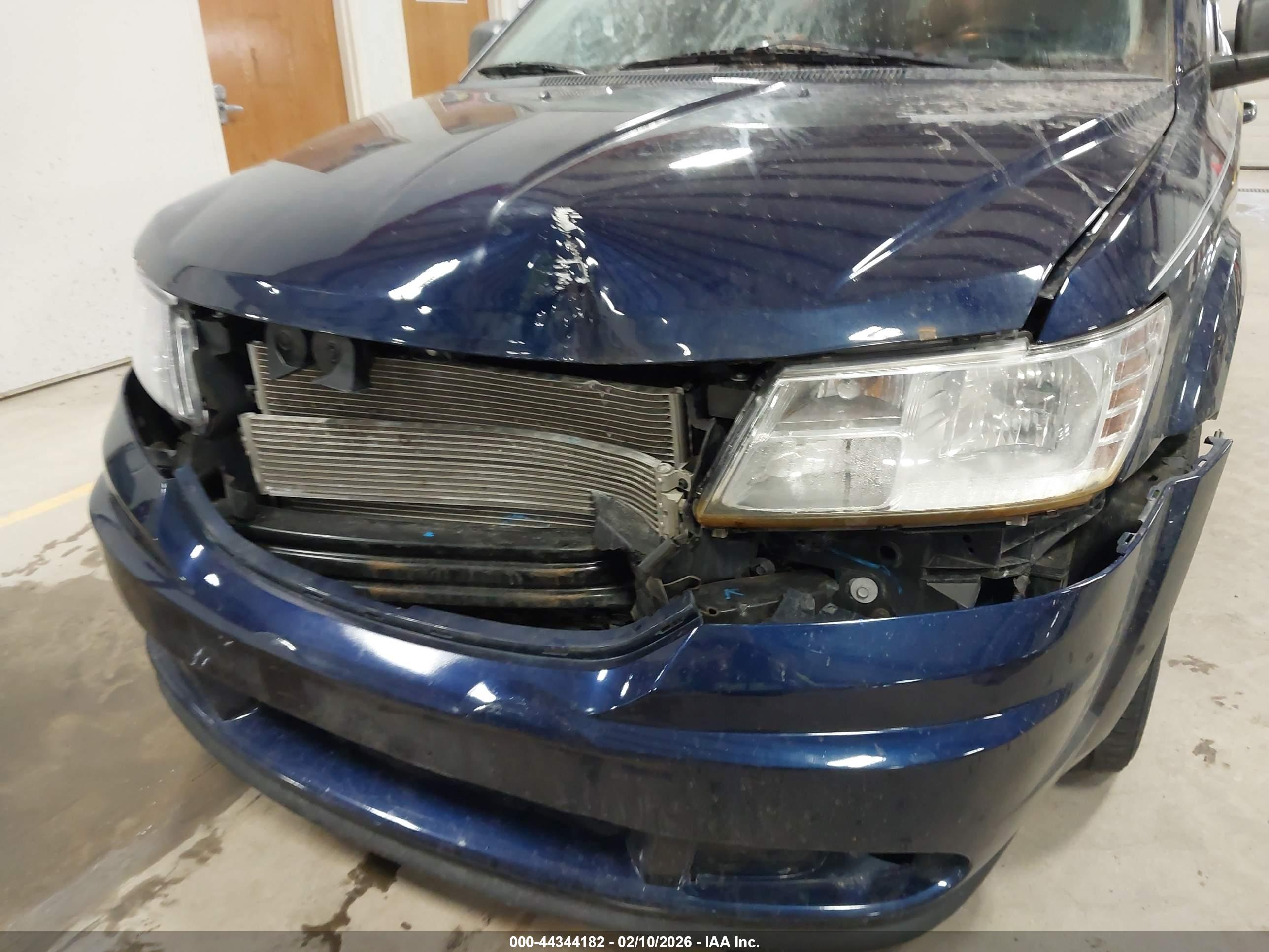 DODGE JOURNEY image 6