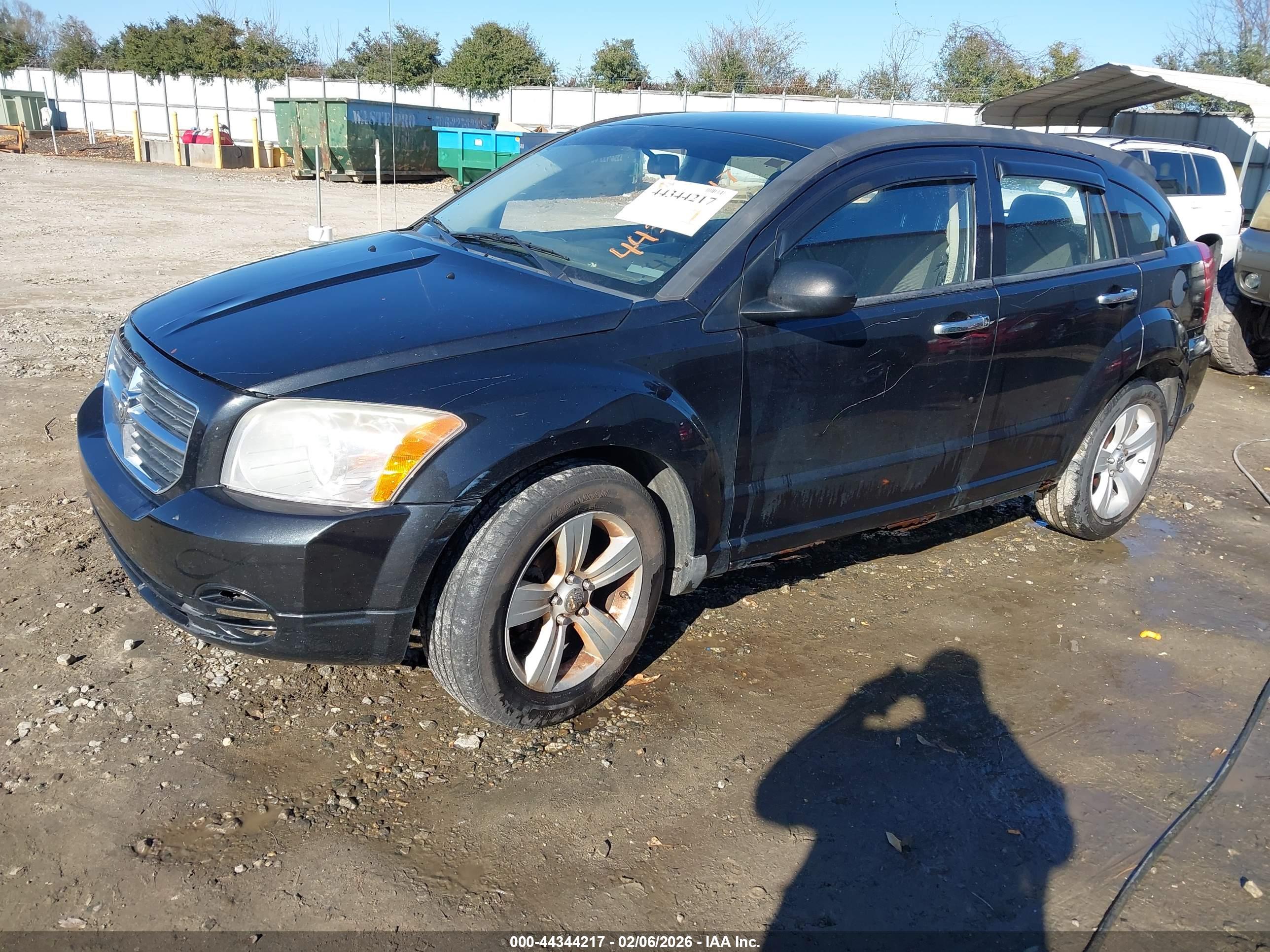 DODGE CALIBER image 2