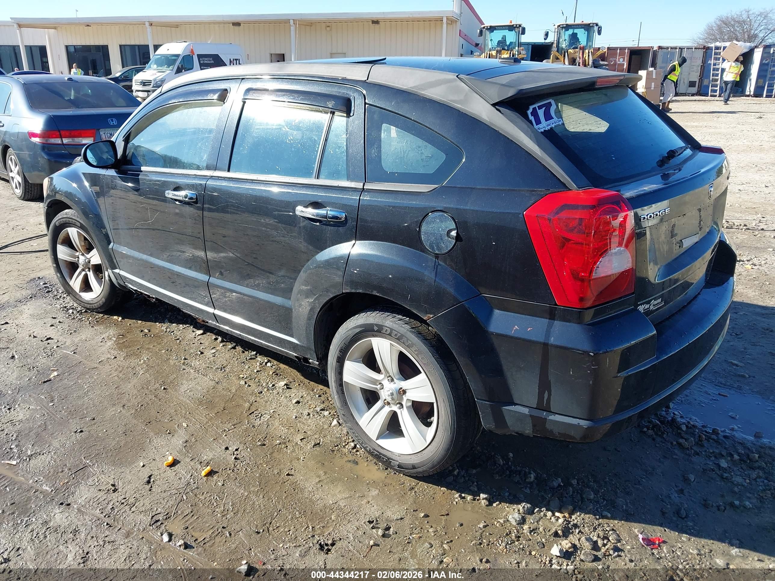 DODGE CALIBER image 3