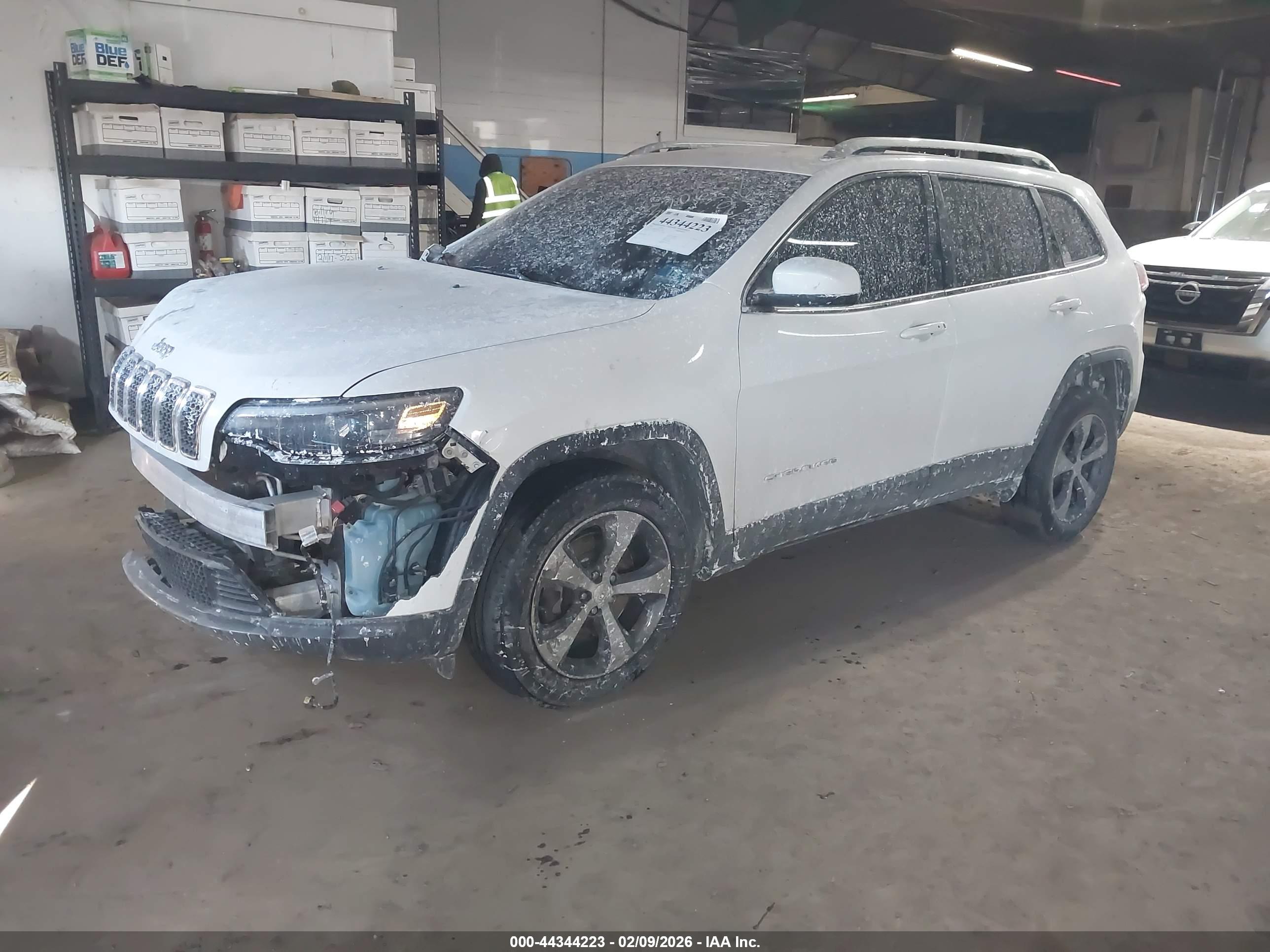 JEEP CHEROKEE image 2