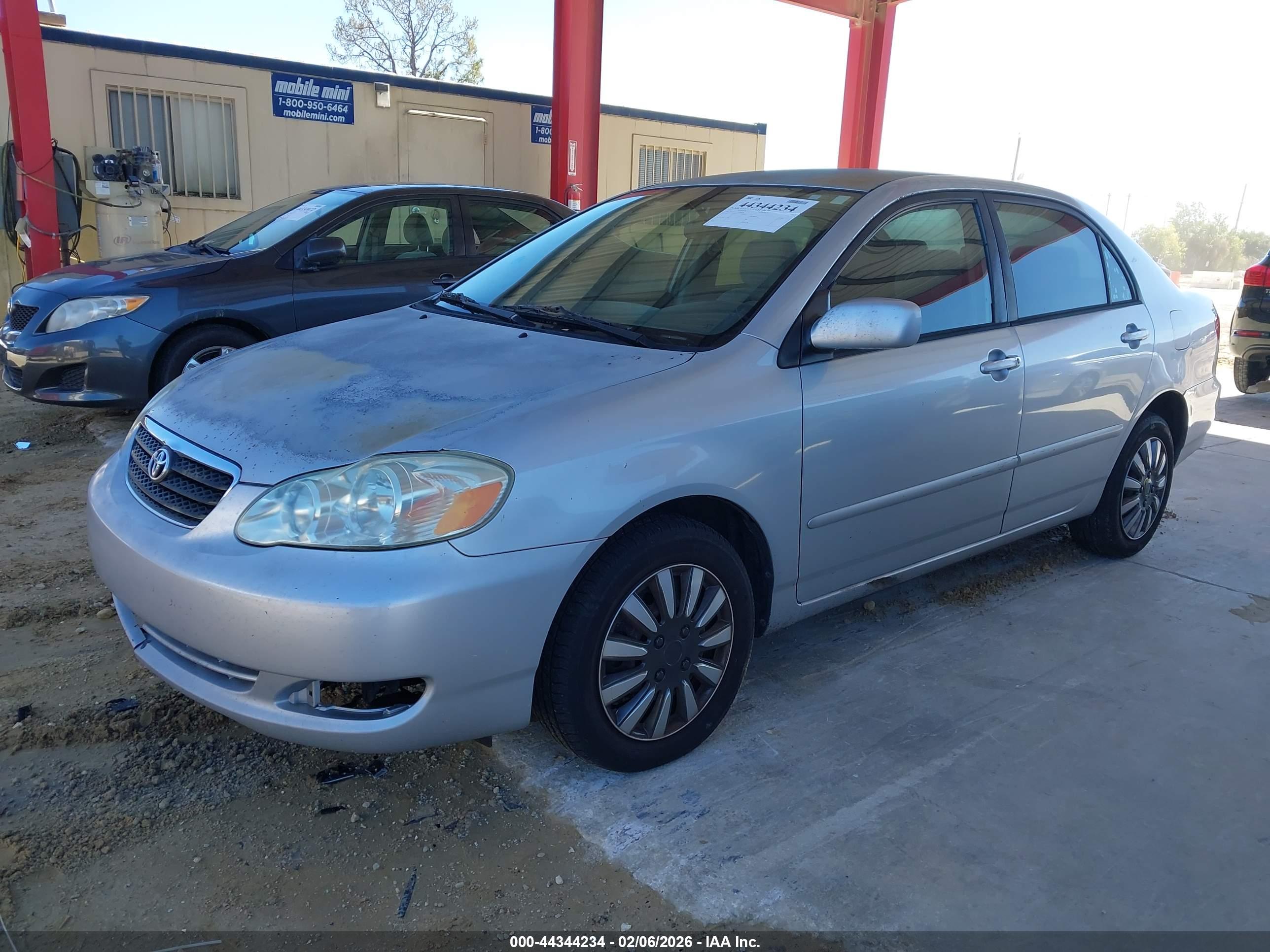 TOYOTA COROLLA image 2
