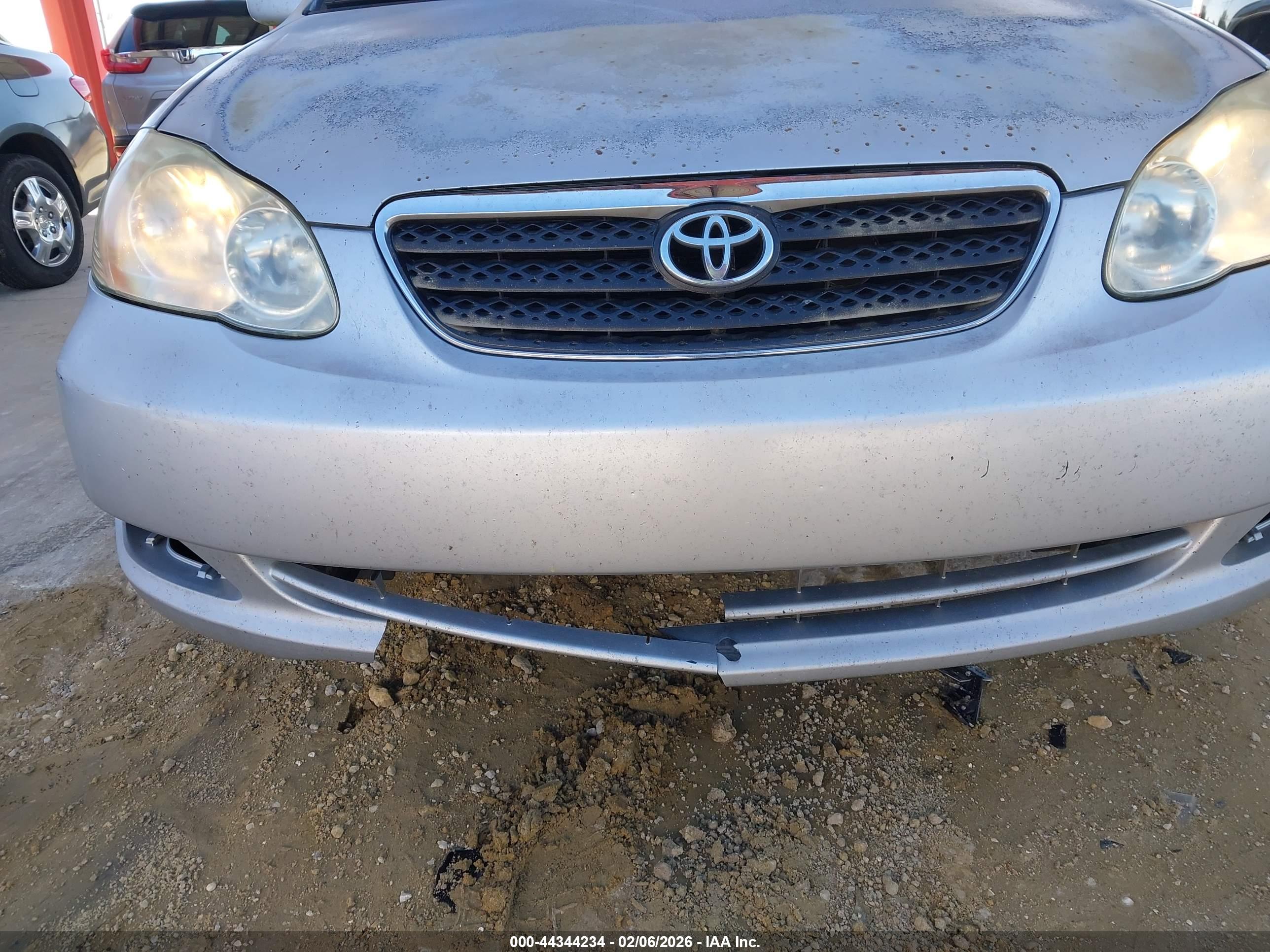 TOYOTA COROLLA image 6