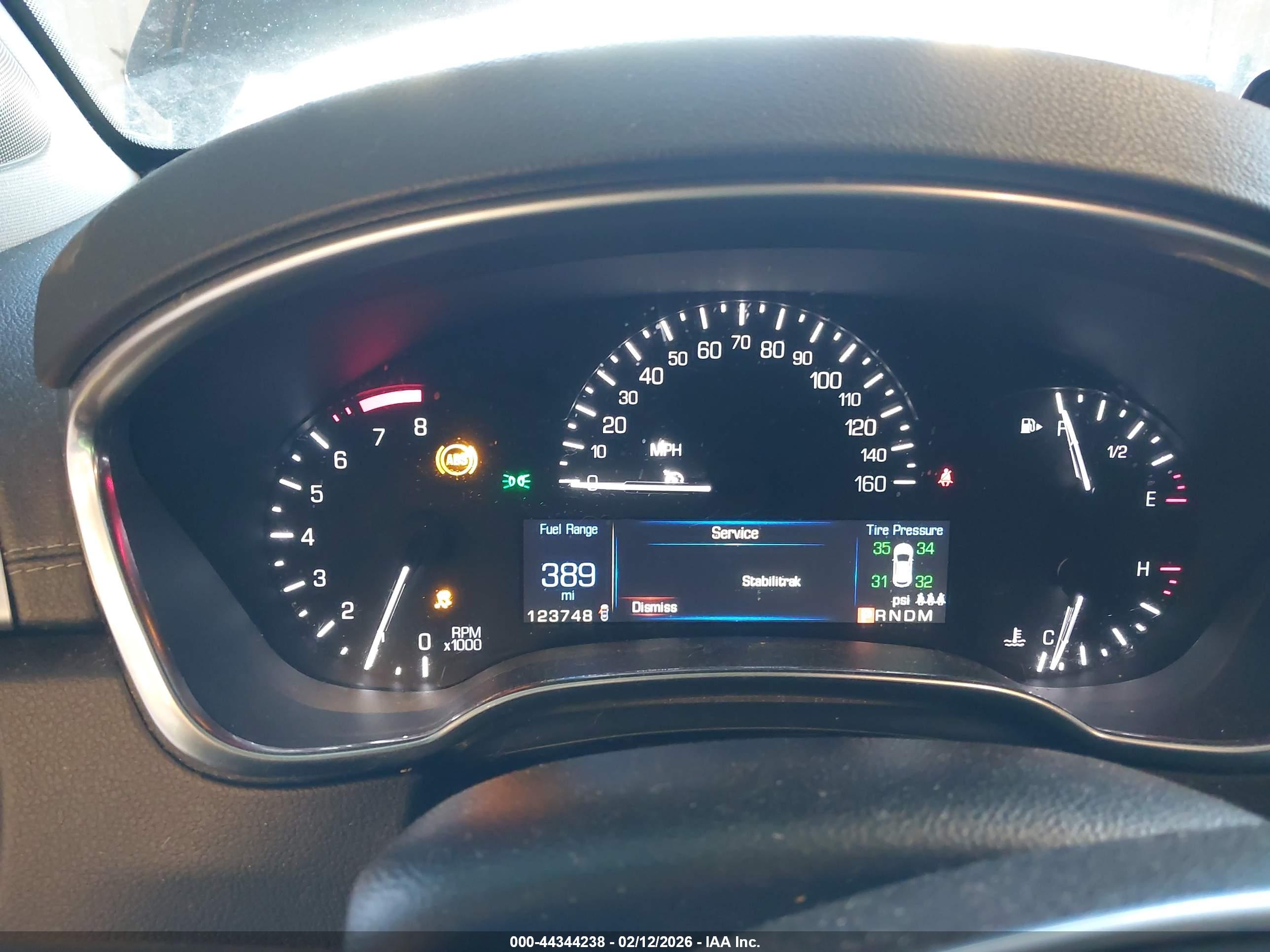 CADILLAC SRX image 7